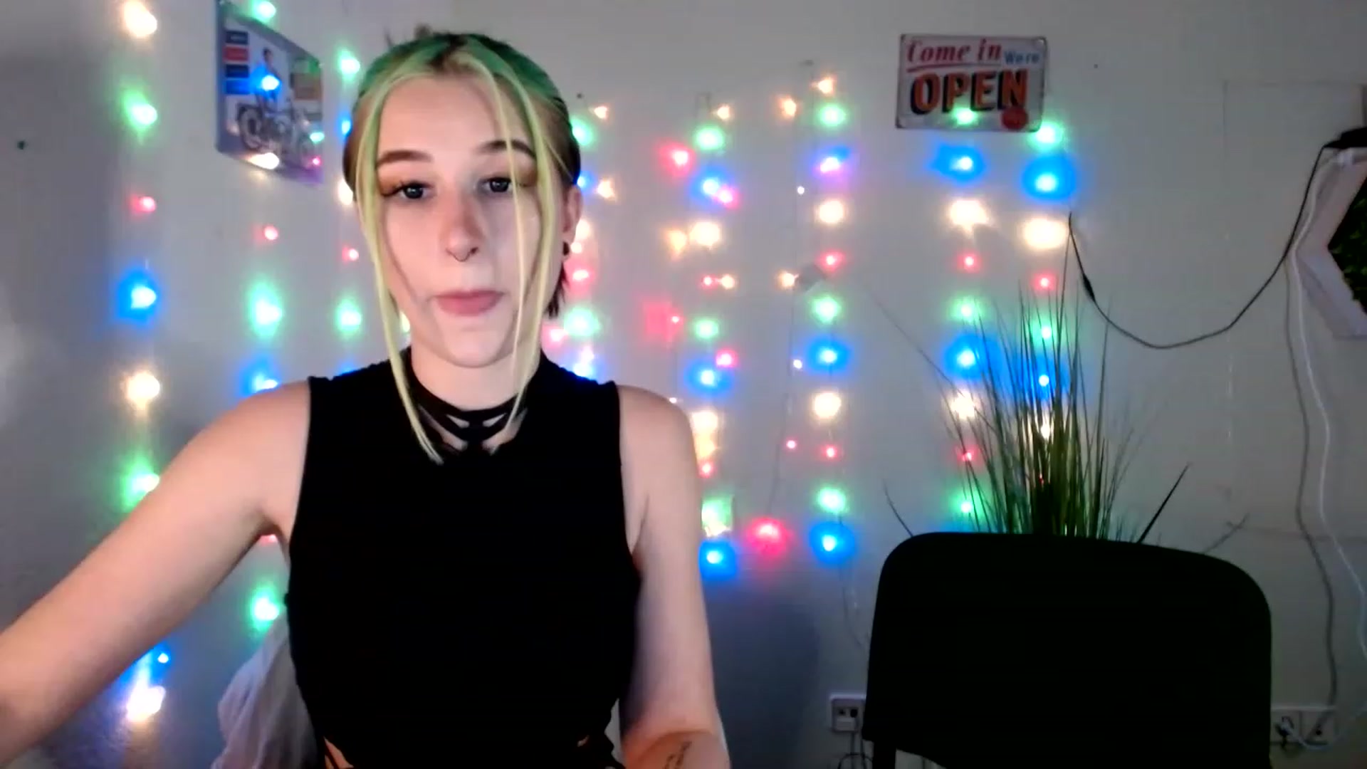 Gallery image thumbnail from Unholy_X's myfreecams stream on, 02/23/2023, 16:48 image 10 of 20