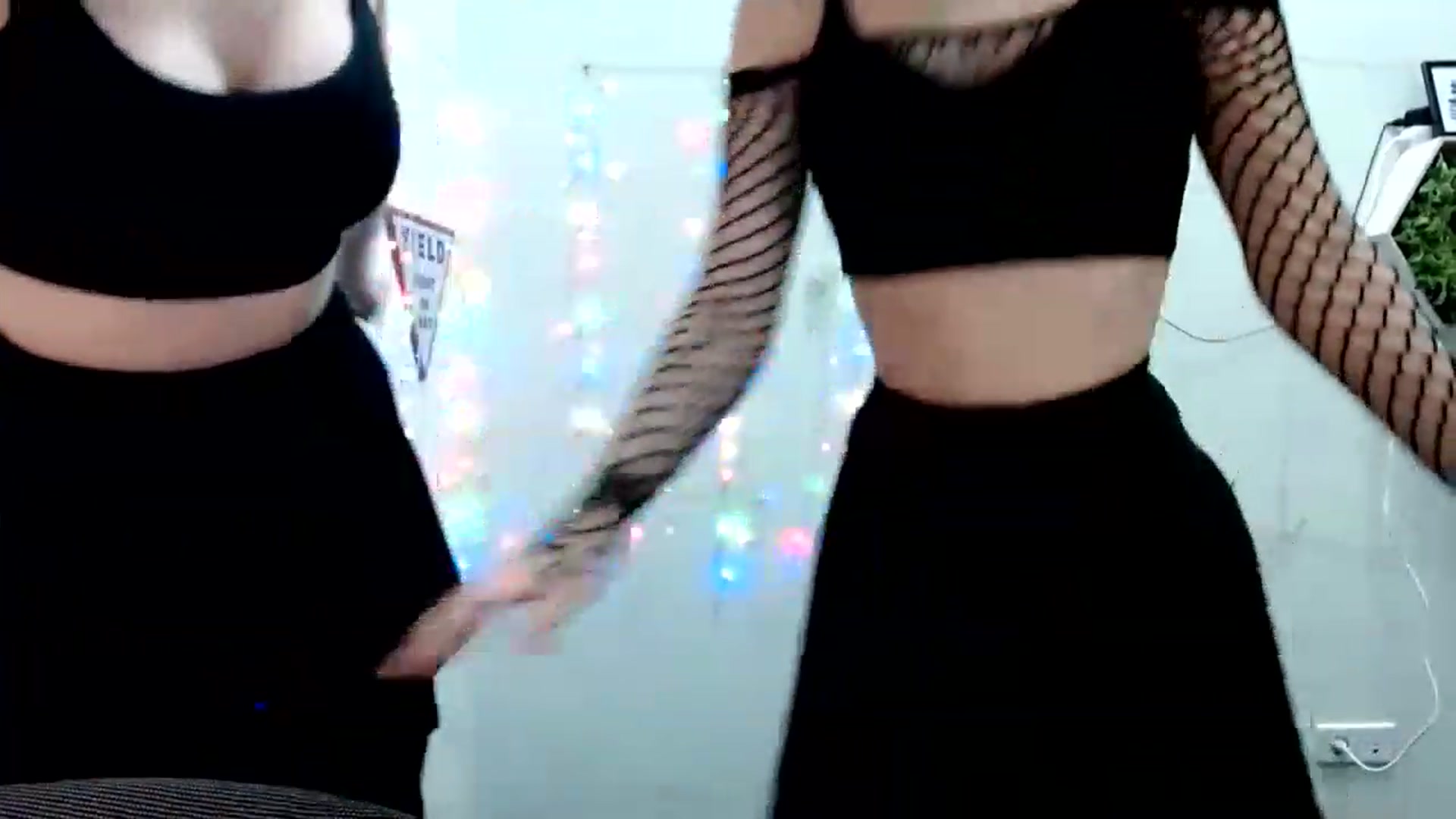 Gallery image thumbnail from Unholy_X's myfreecams stream on, 02/24/2023, 18:17 image 18 of 20