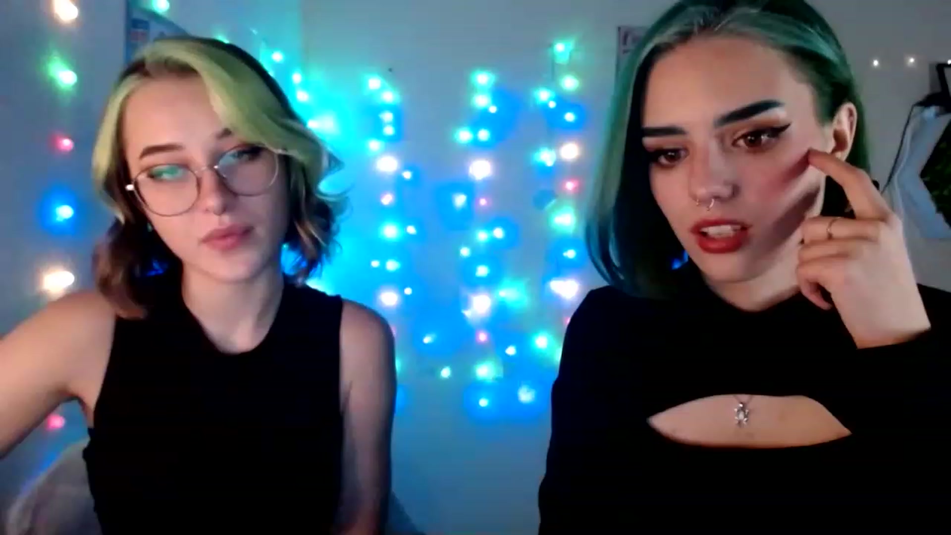 Gallery image thumbnail from Unholy_X's myfreecams stream on, 02/26/2023, 15:15 image 13 of 20