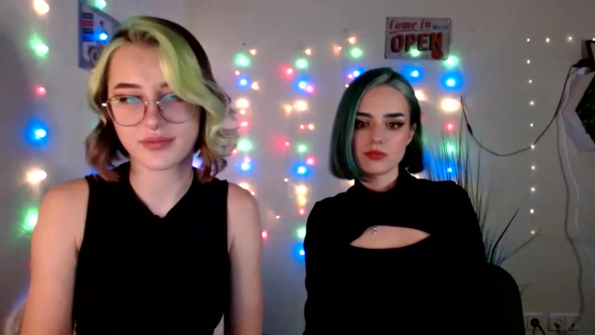 Gallery image thumbnail from Unholy_X's myfreecams stream on, 02/26/2023, 15:15 image 15 of 20
