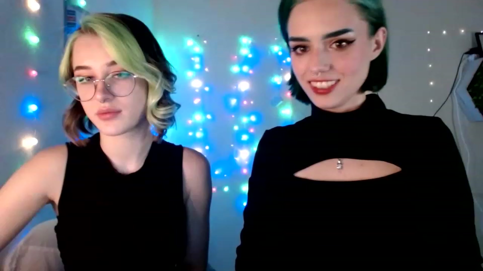 Gallery image thumbnail from Unholy_X's myfreecams stream on, 02/26/2023, 15:15 image 5 of 20