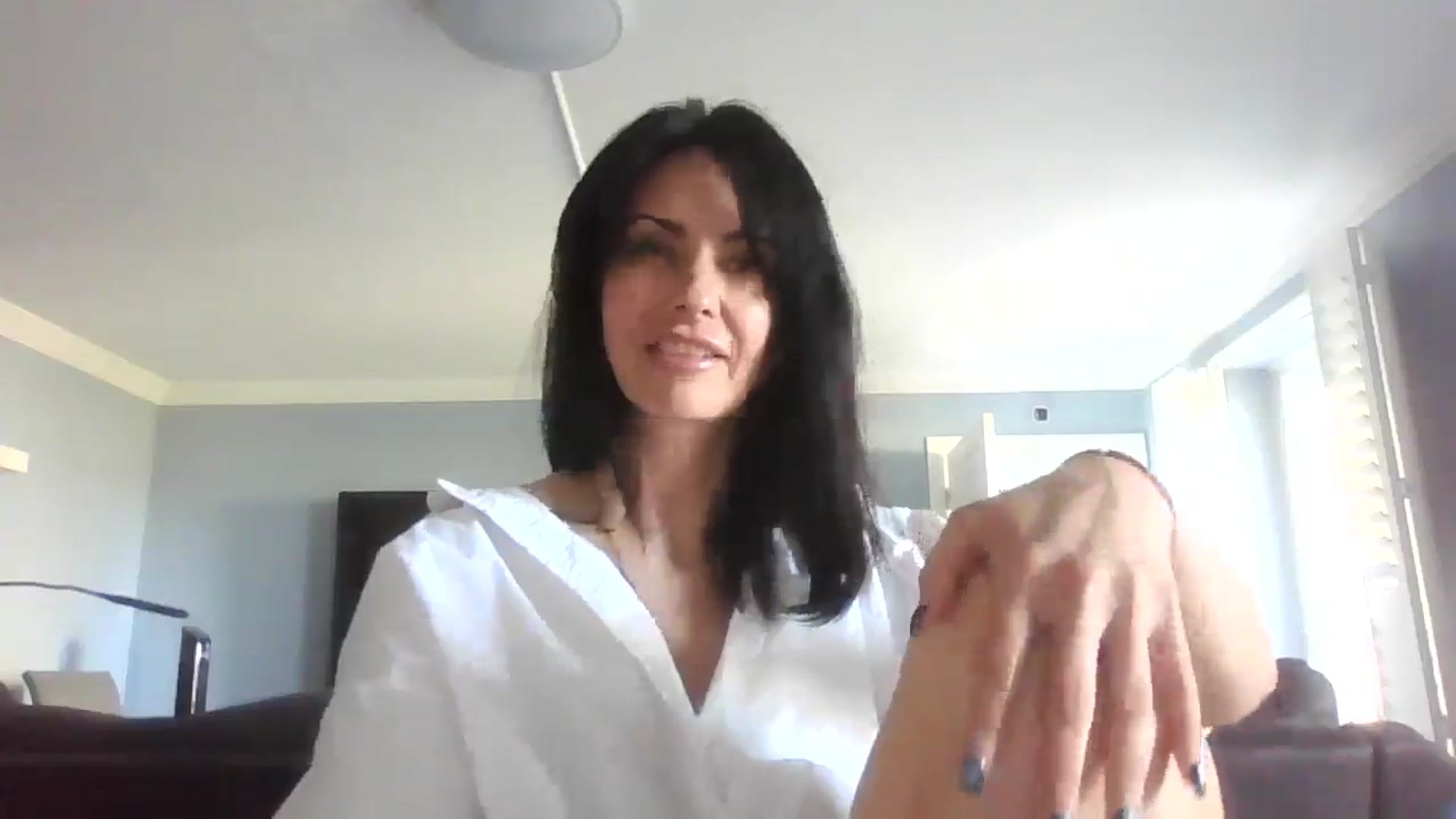 Gallery image thumbnail from UnickGirl's myfreecams stream on, 04/12/2026, 12:38 image 15 of 20