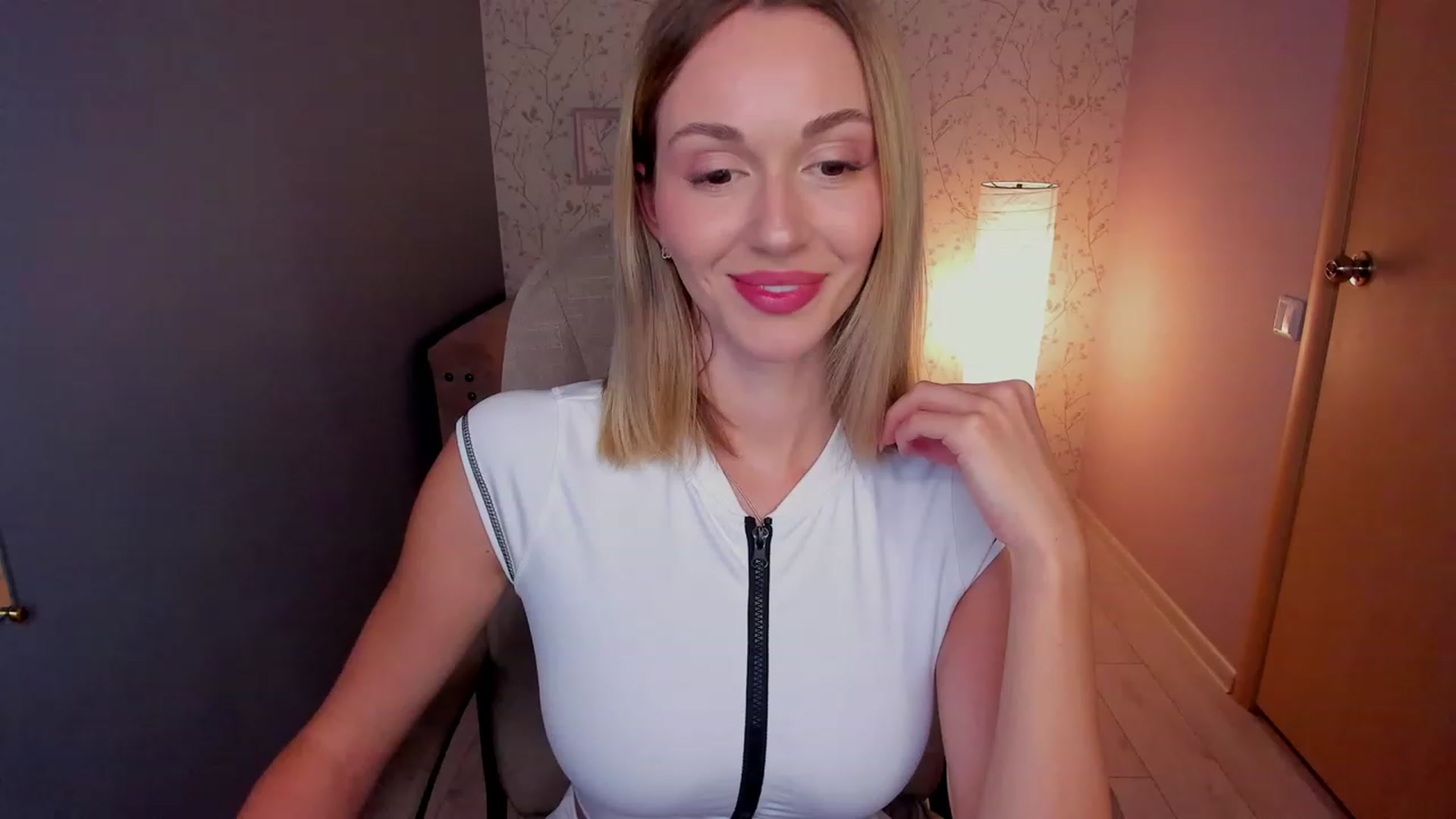 Gallery image thumbnail from UniiqueMilana's myfreecams stream on, 07/28/2023, 12:56 image 2 of 20