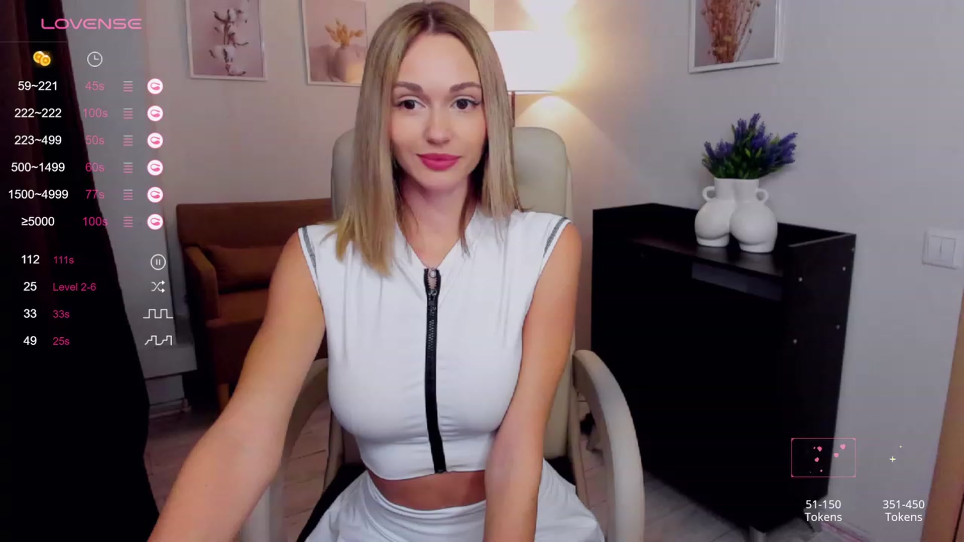 Gallery image thumbnail from UniiqueMilana's myfreecams stream on, 11/01/2023, 14:20 image 6 of 20