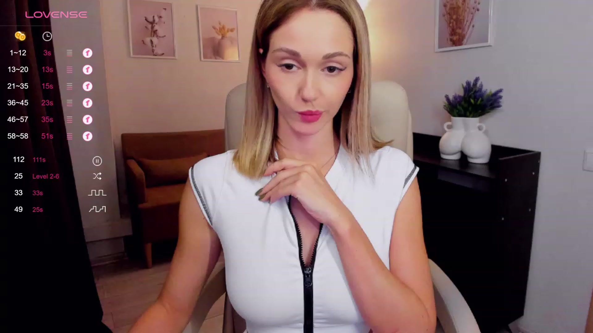 Gallery image thumbnail from UniiqueMilana's myfreecams stream on, 11/01/2023, 15:27 image 18 of 20