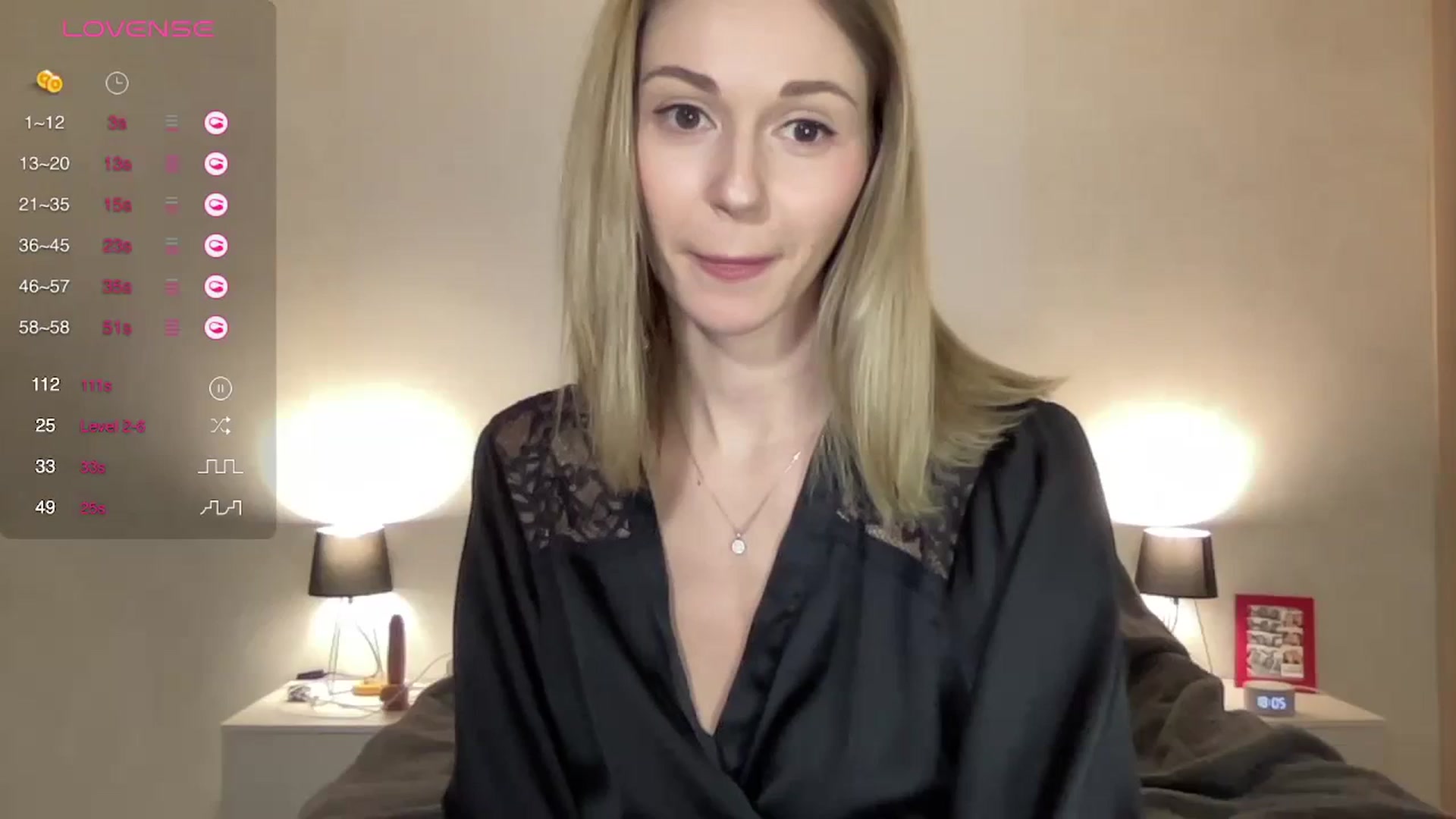Gallery image thumbnail from UniiqueMilana's myfreecams stream on, 11/12/2023, 15:40 image 1 of 20