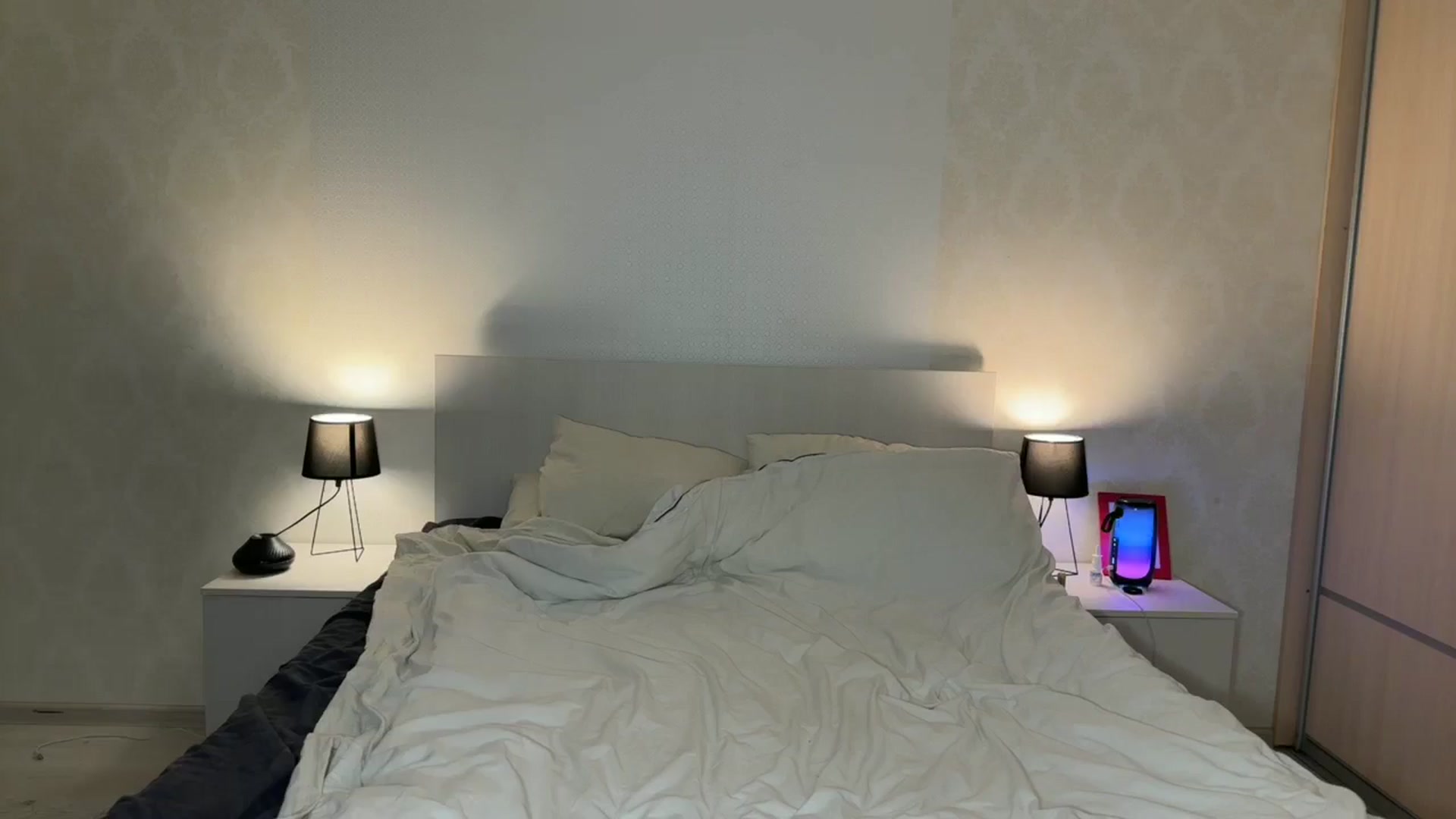 Gallery image thumbnail from UniiqueMilana's myfreecams stream on, 06/16/2024, 19:24 image 12 of 20