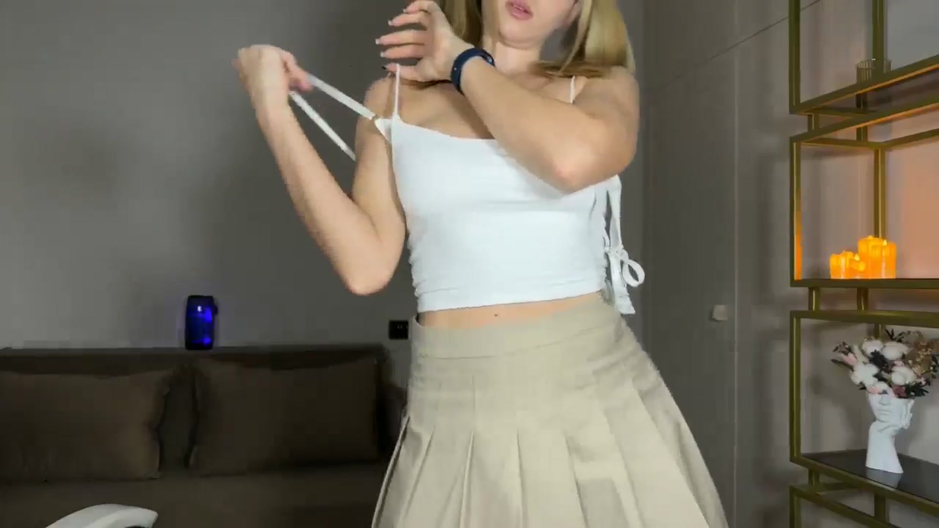 Gallery image thumbnail from UniiqueMilana's myfreecams stream on, 07/29/2024, 18:10 image 6 of 20