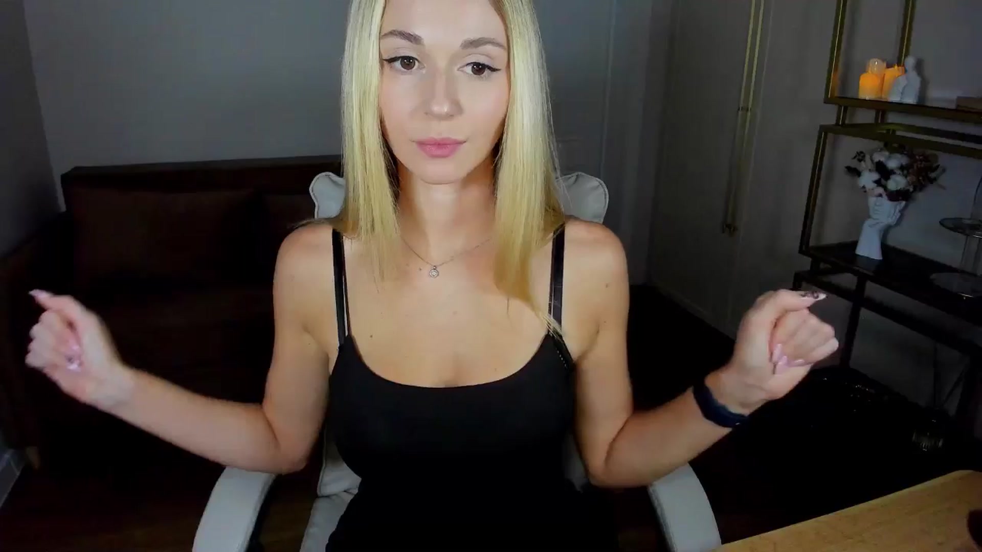 Gallery image thumbnail from UniiqueMilana's myfreecams stream on, 09/08/2024, 15:49 image 19 of 20