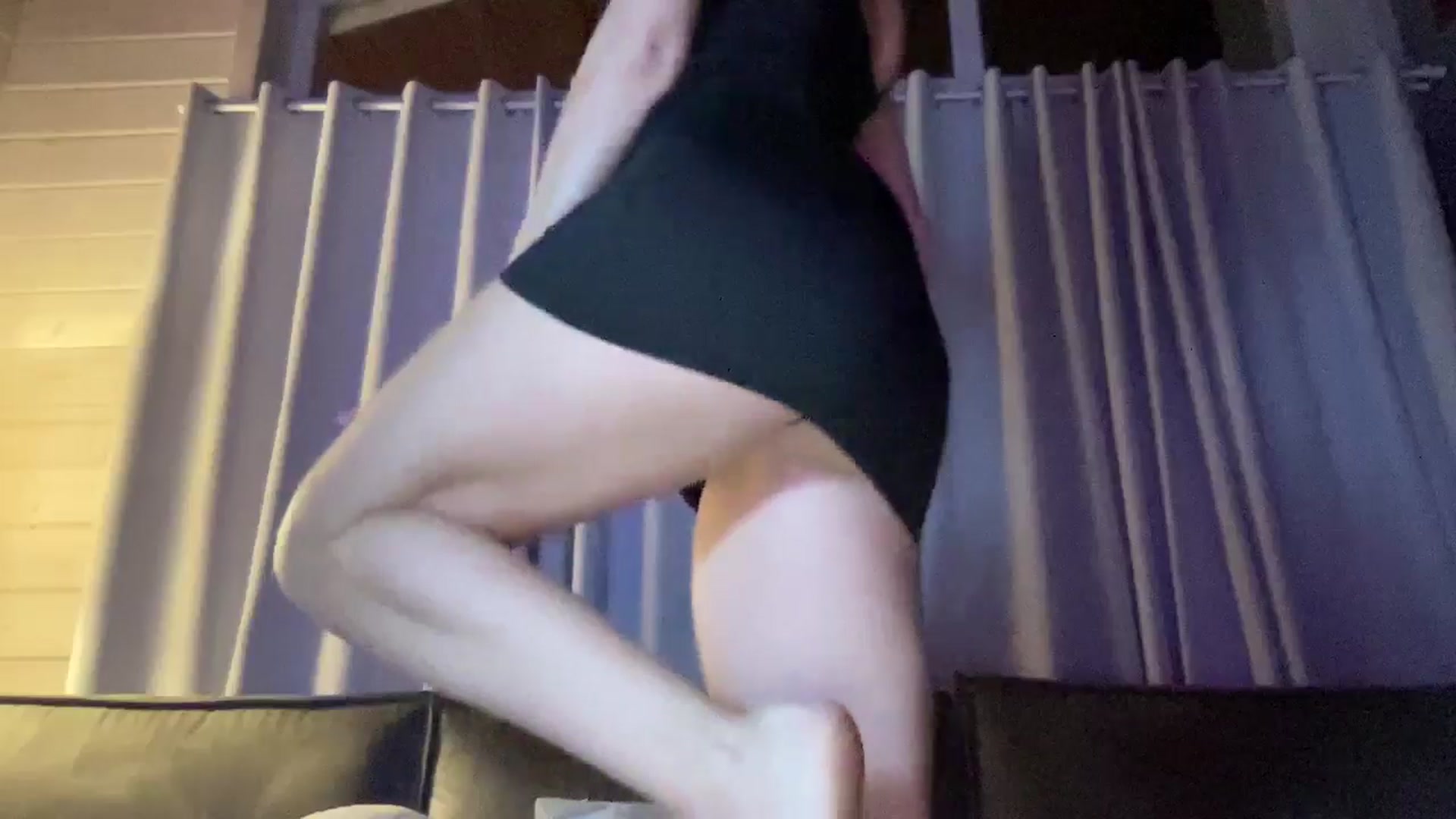 Gallery image thumbnail from UniiqueMilana's myfreecams stream on, 11/18/2024, 15:17 image 3 of 20