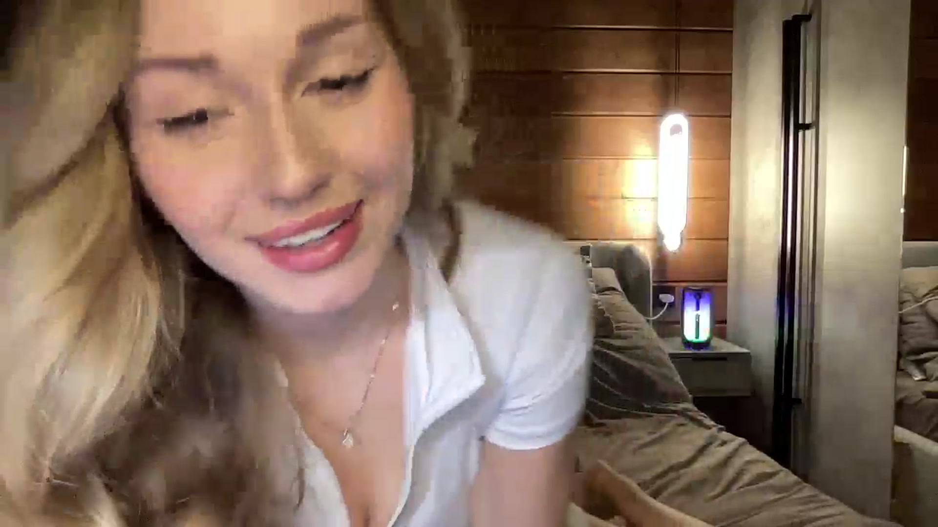 Gallery image thumbnail from UniiqueMilana's myfreecams stream on, 01/17/2025, 16:35 image 7 of 20