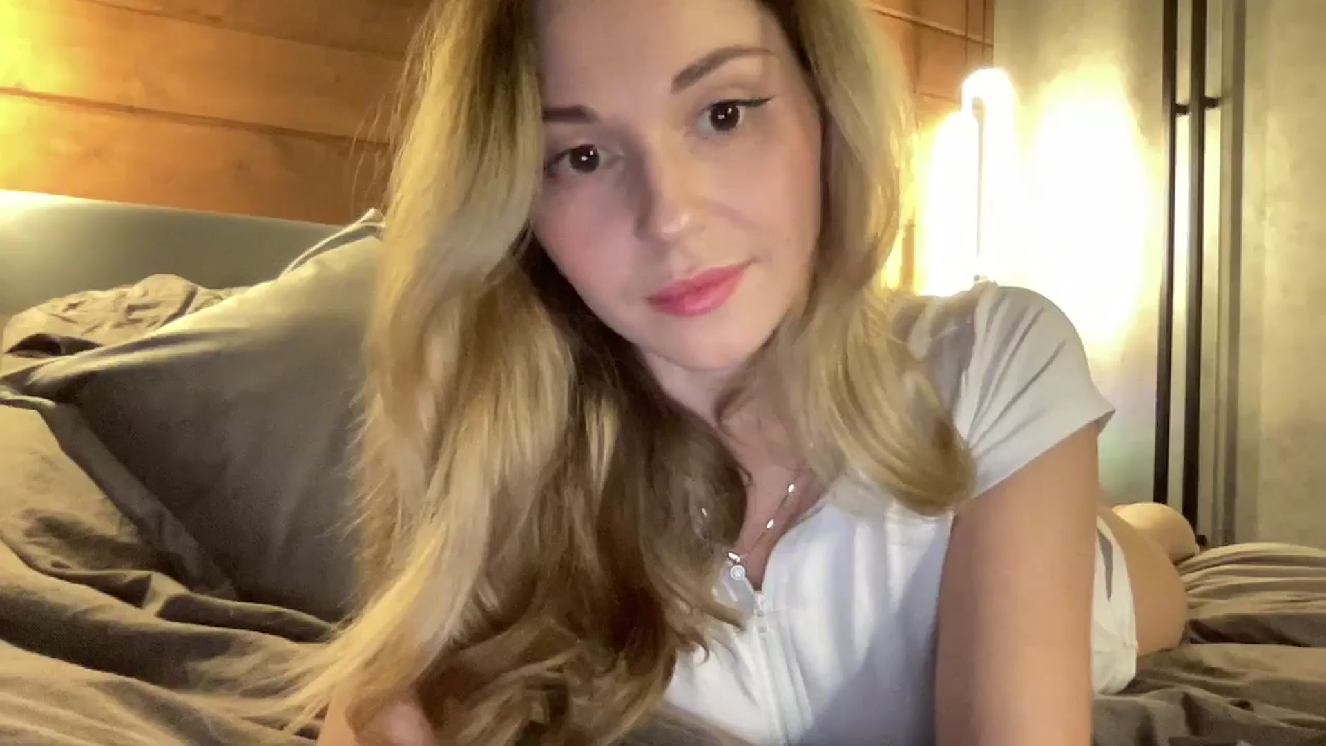 Gallery image thumbnail from UniiqueMilana's myfreecams stream on, 01/17/2025, 17:11 image 13 of 20