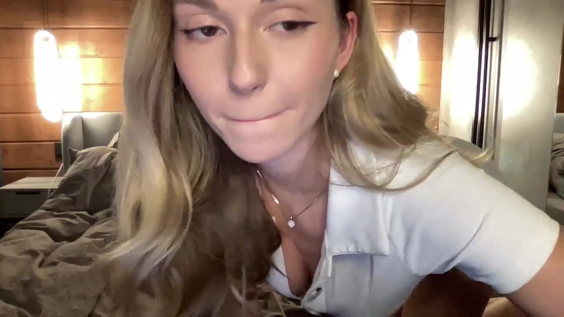Gallery image thumbnail from UniiqueMilana's myfreecams stream on, 03/06/2025, 18:16 image 8 of 20