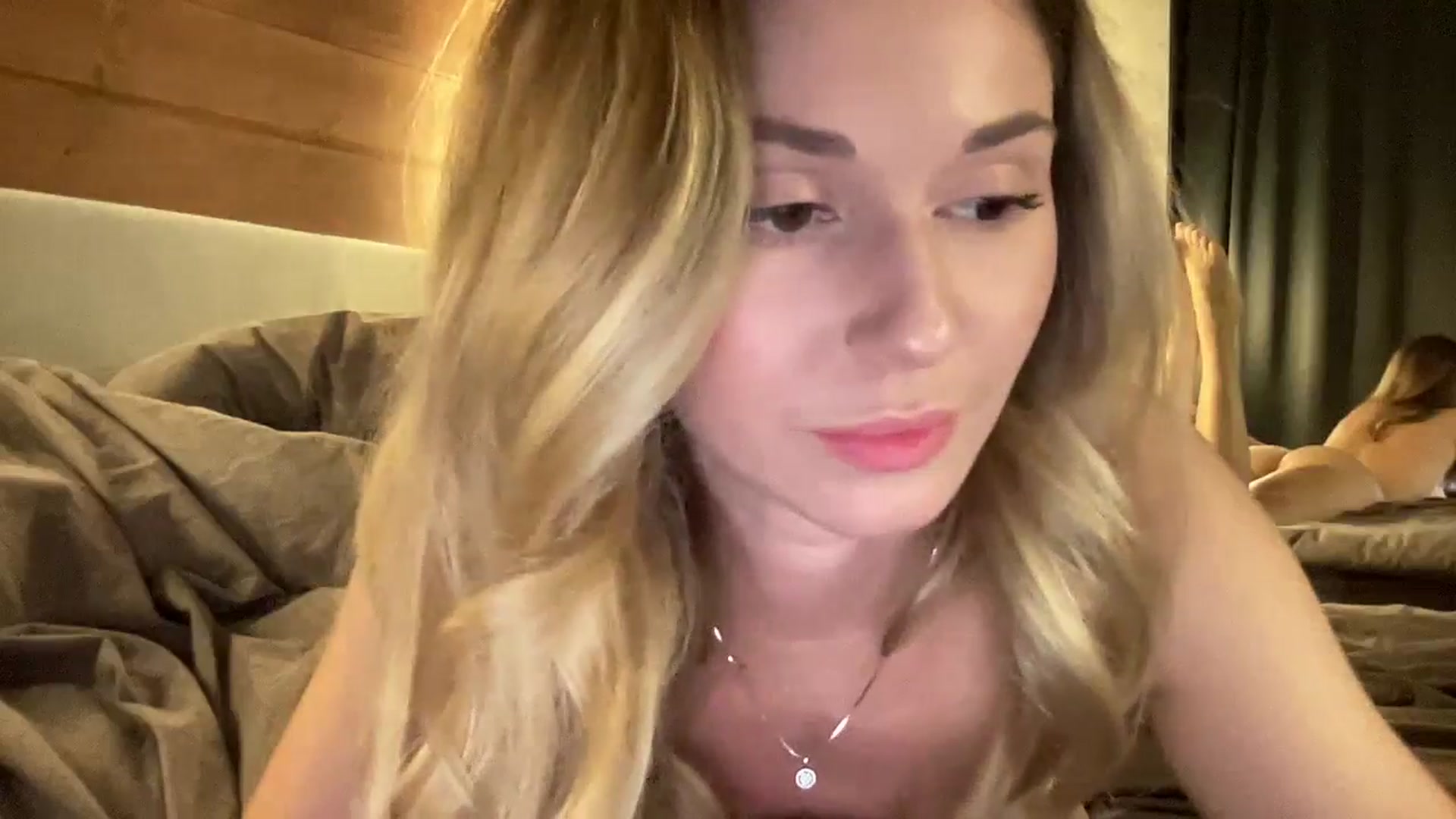 Gallery image thumbnail from UniiqueMilana's myfreecams stream on, 03/17/2025, 15:58 image 20 of 20