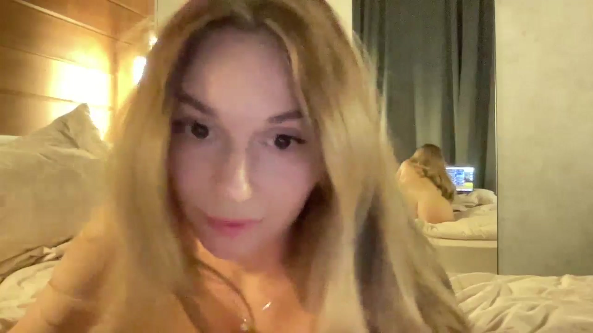 Gallery image thumbnail from UniiqueMilana's myfreecams stream on, 03/28/2025, 16:46 image 20 of 20
