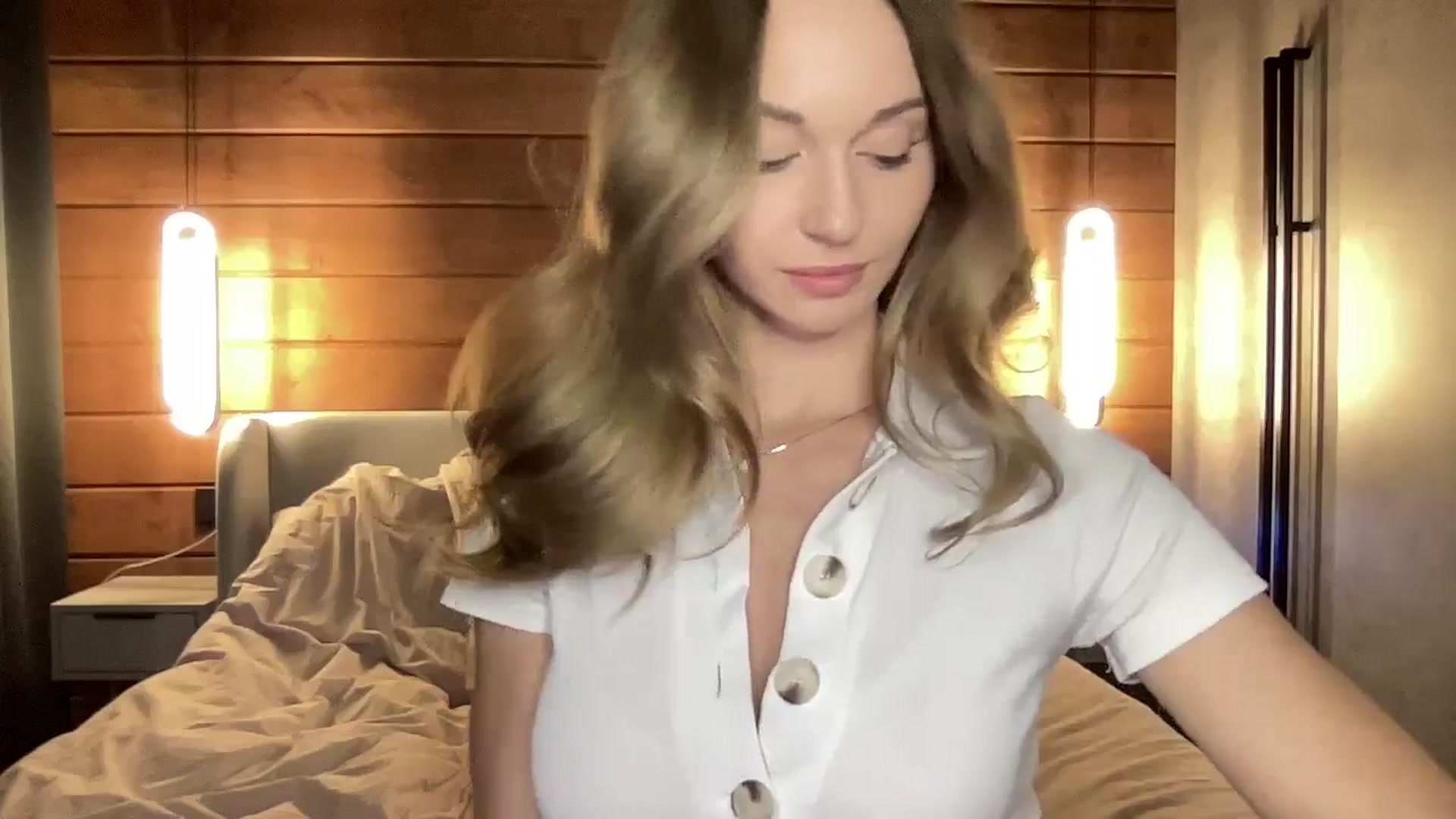 Gallery image thumbnail from UniiqueMilana's myfreecams stream on, 04/11/2025, 14:46 image 19 of 20