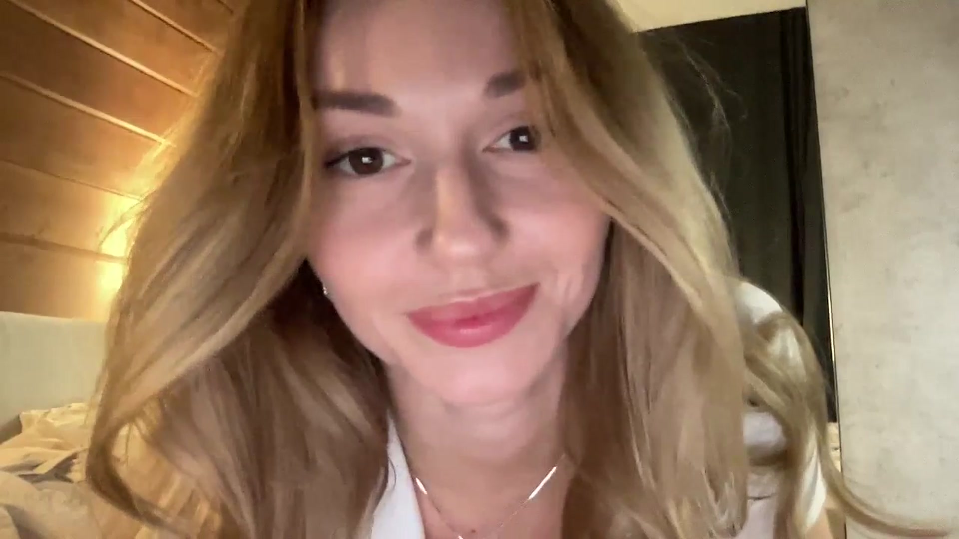 Gallery image thumbnail from UniiqueMilana's myfreecams stream on, 04/11/2025, 15:48 image 8 of 20