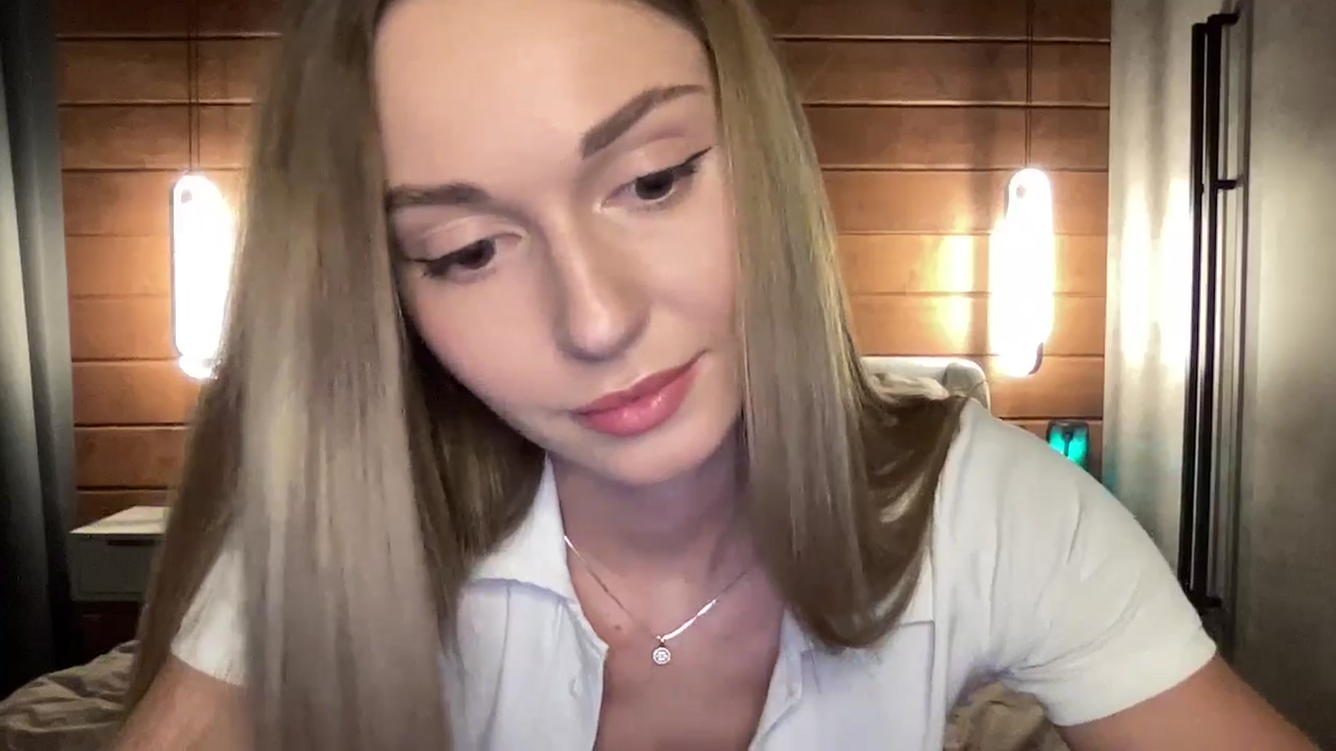 Gallery image thumbnail from UniiqueMilana's myfreecams stream on, 06/06/2025, 16:39 image 10 of 20