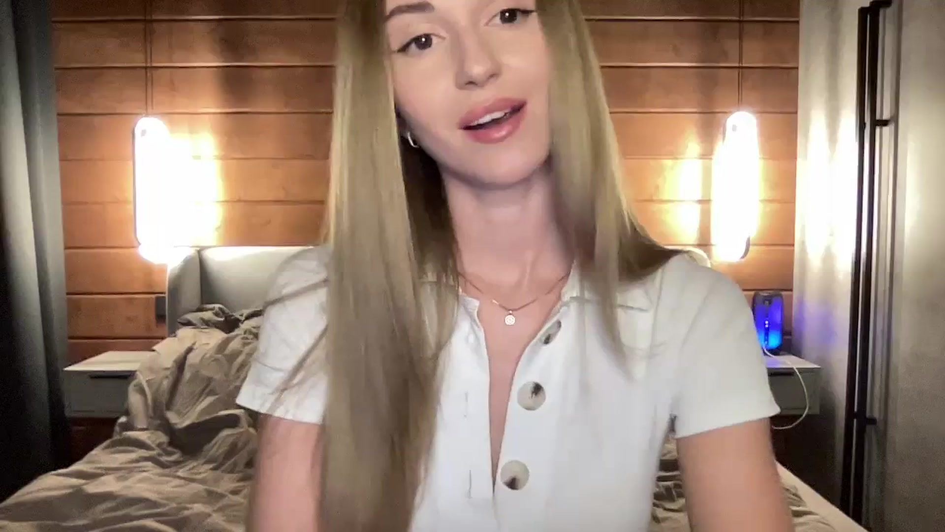 Gallery image thumbnail from UniiqueMilana's myfreecams stream on, 06/06/2025, 16:39 image 1 of 20