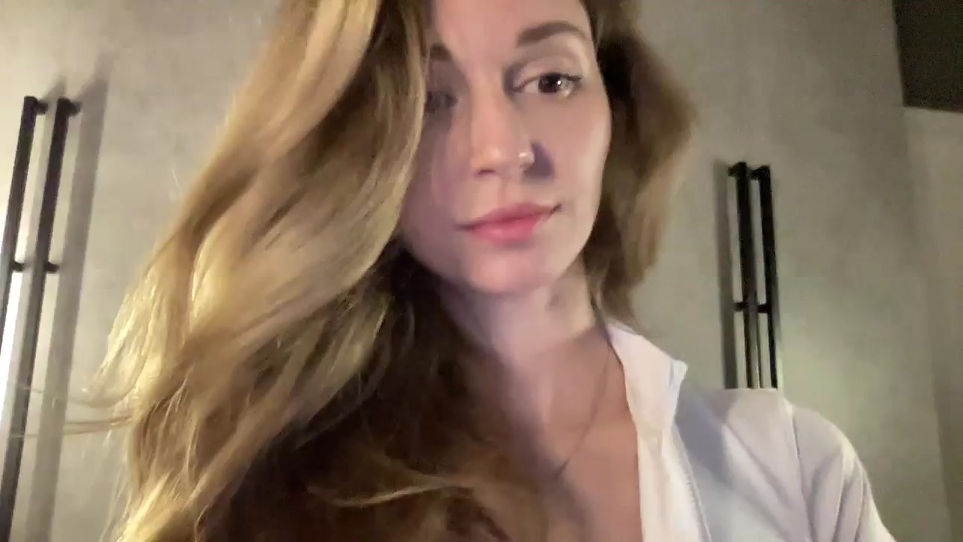 Gallery image thumbnail from UniiqueMilana's myfreecams stream on, 06/30/2025, 19:06 image 18 of 20