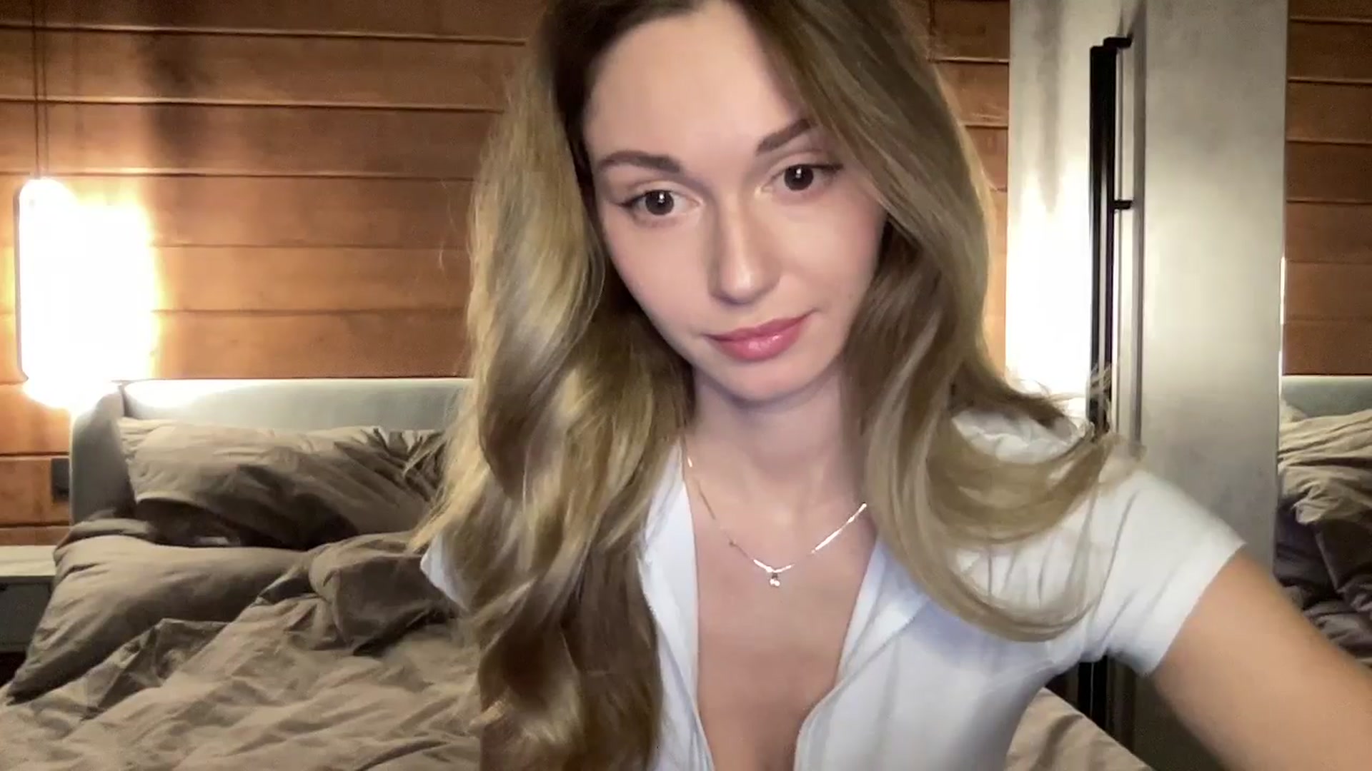 Gallery image thumbnail from UniiqueMilana's myfreecams stream on, 06/30/2025, 19:06 image 10 of 20