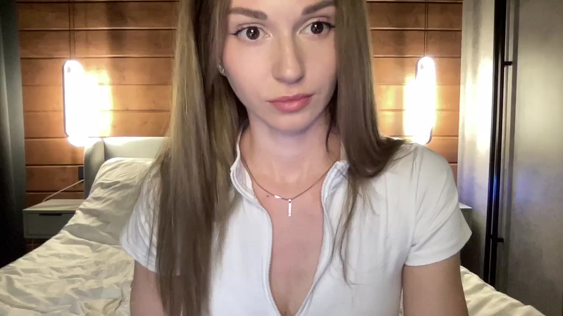 Gallery image thumbnail from UniiqueMilana's myfreecams stream on, 07/15/2025, 18:34 image 3 of 20