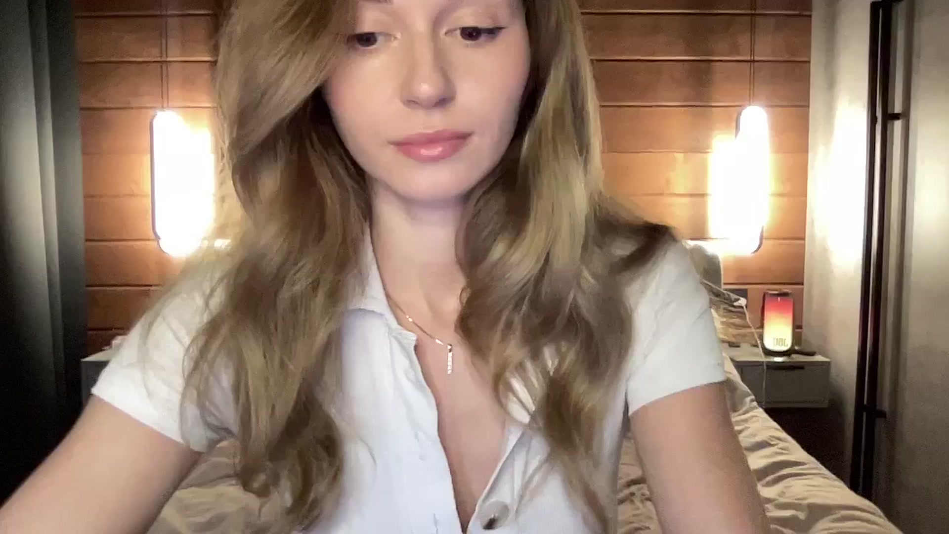 Gallery image thumbnail from UniiqueMilana's myfreecams stream on, 08/31/2025, 16:08 image 6 of 20