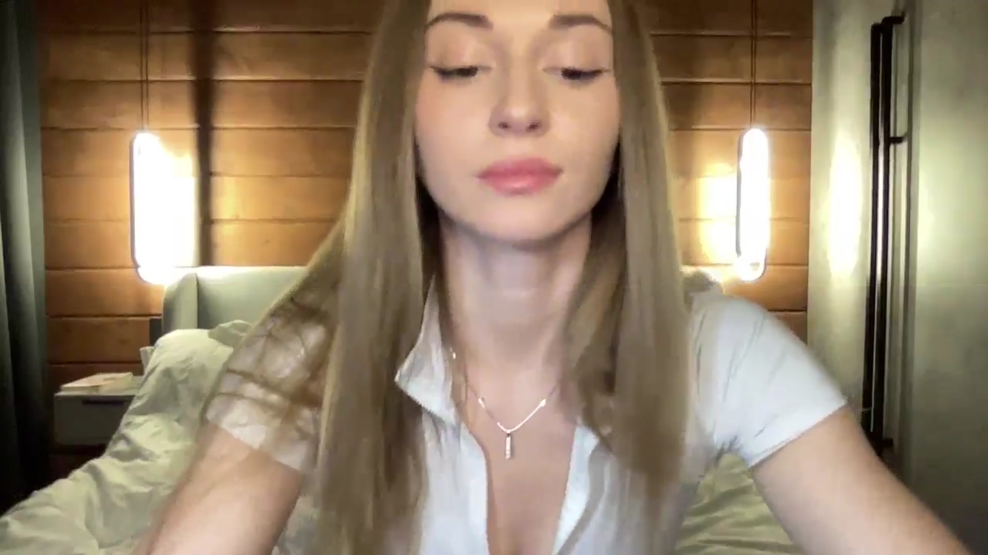 Gallery image thumbnail from UniiqueMilana's myfreecams stream on, 10/21/2025, 15:44 image 14 of 20