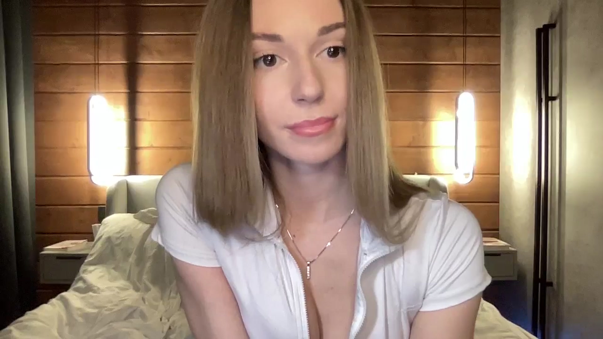 Gallery image thumbnail from UniiqueMilana's myfreecams stream on, 10/21/2025, 15:44 image 11 of 20