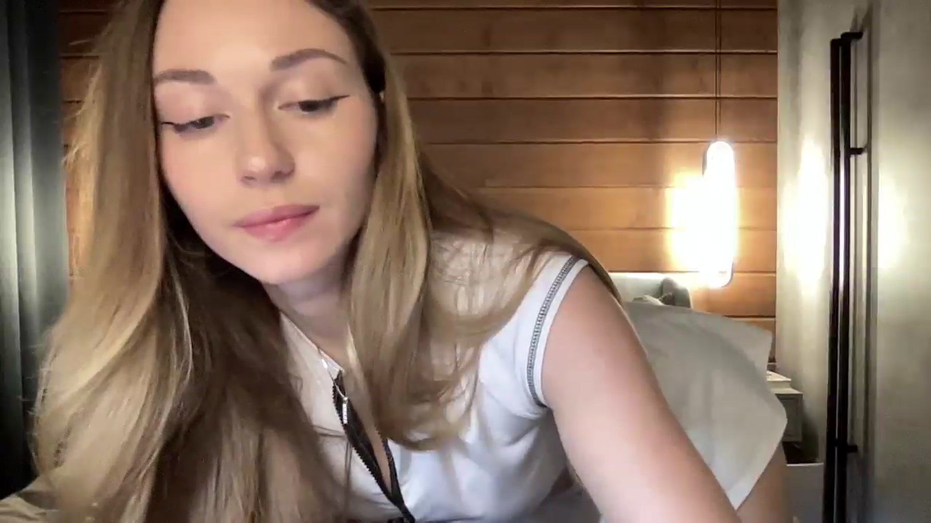 Gallery image thumbnail from UniiqueMilana's myfreecams stream on, 11/21/2025, 16:43 image 7 of 20