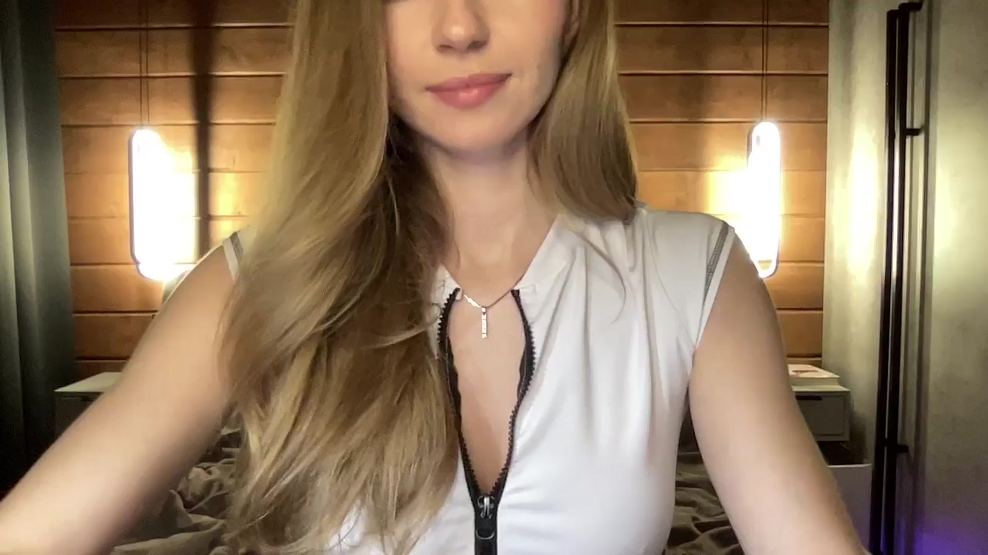 Gallery image thumbnail from UniiqueMilana's myfreecams stream on, 11/21/2025, 16:43 image 5 of 20