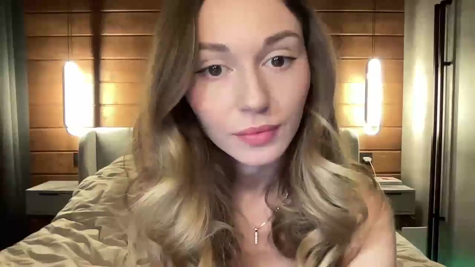 Gallery image thumbnail from UniiqueMilana's myfreecams stream on, 12/30/2025, 18:54 image 13 of 20