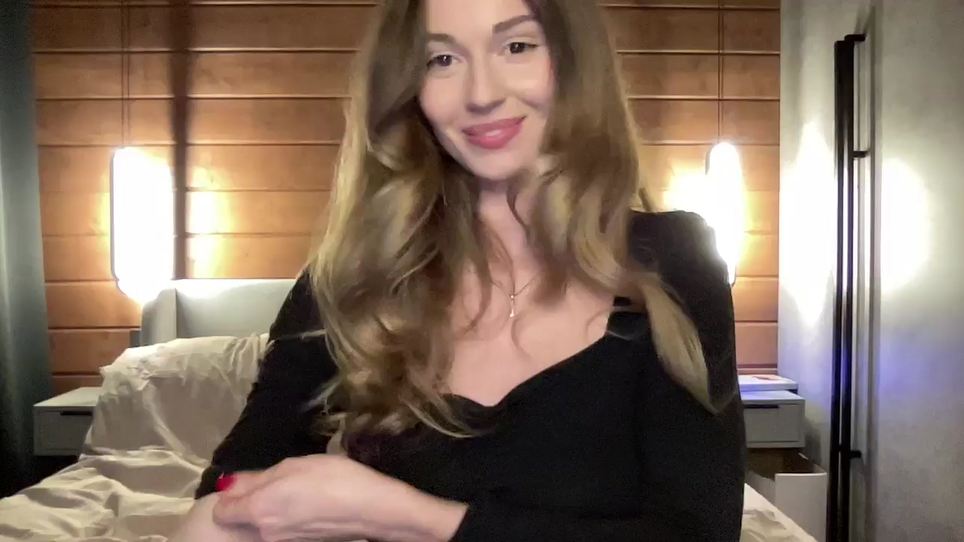 Gallery image thumbnail from UniiqueMilana's myfreecams stream on, 01/06/2026, 19:16 image 11 of 20