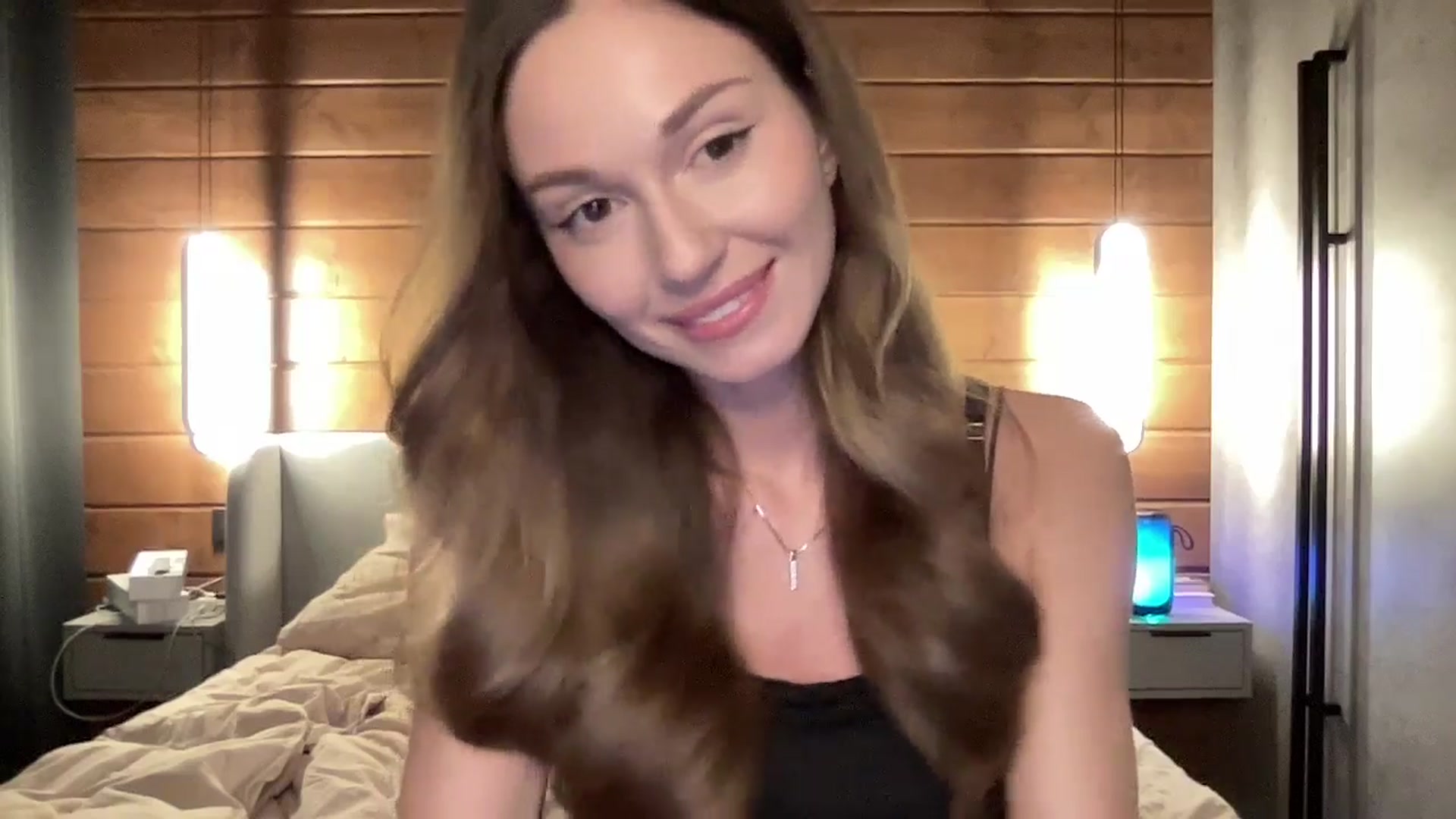 Gallery image thumbnail from UniiqueMilana's myfreecams stream on, 01/30/2026, 18:24 image 15 of 20