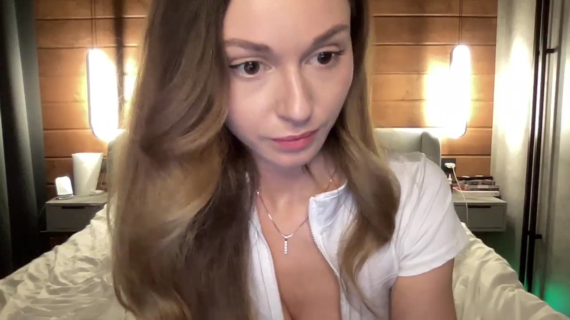 Gallery image thumbnail from UniiqueMilana's myfreecams stream on, 03/31/2026, 19:41 image 8 of 20