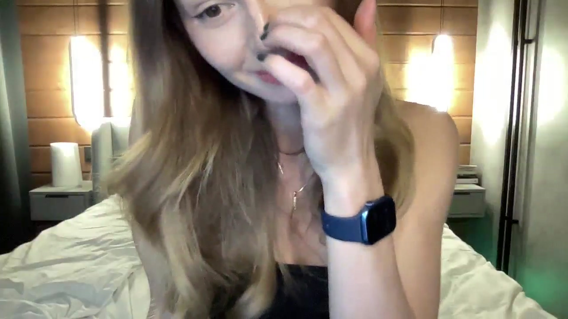 Gallery image thumbnail from UniiqueMilana's myfreecams stream on, 04/06/2026, 15:32 image 3 of 20