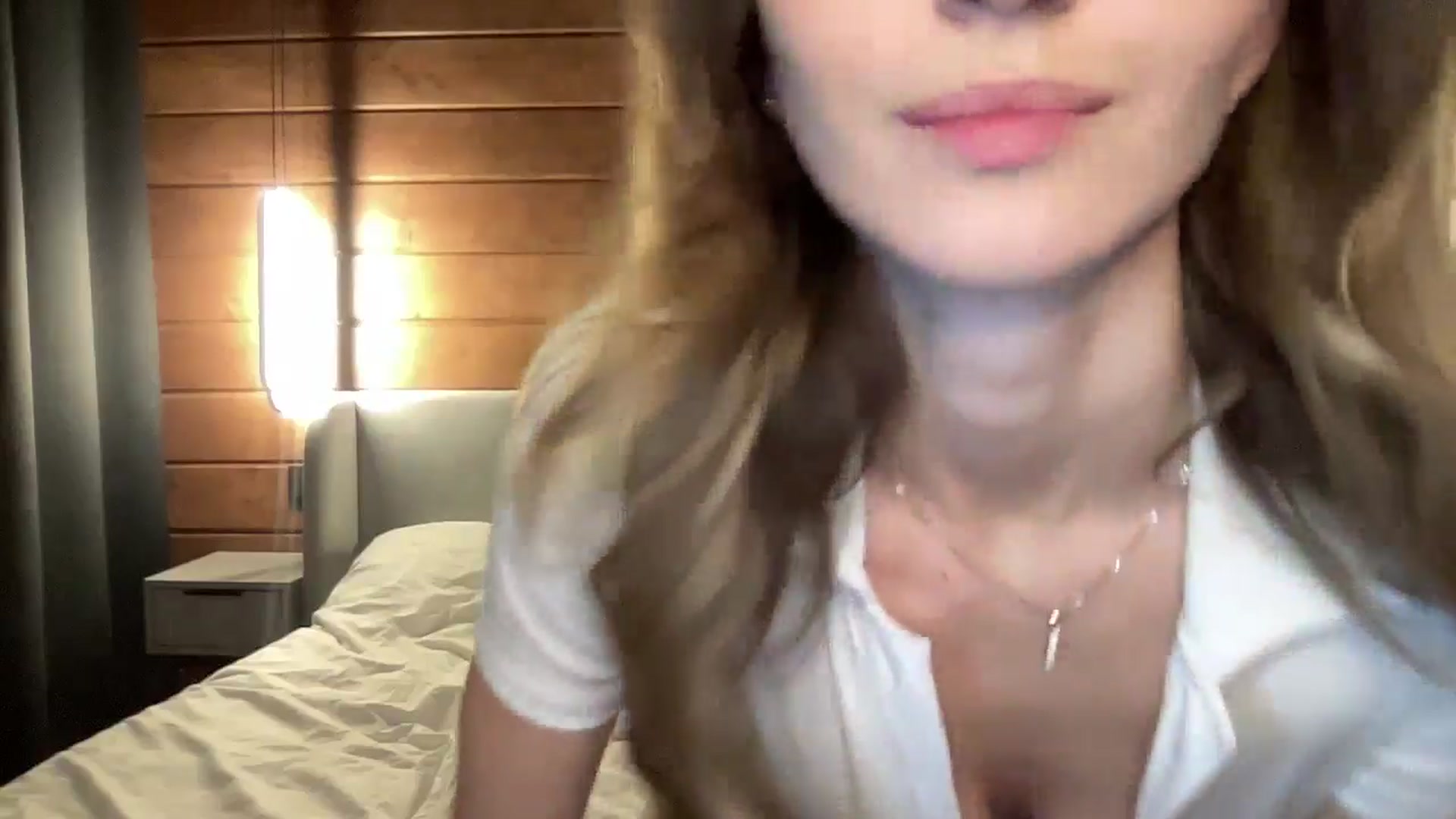 Gallery image thumbnail from UniiqueMilana's myfreecams stream on, 04/26/2026, 17:13 image 10 of 20