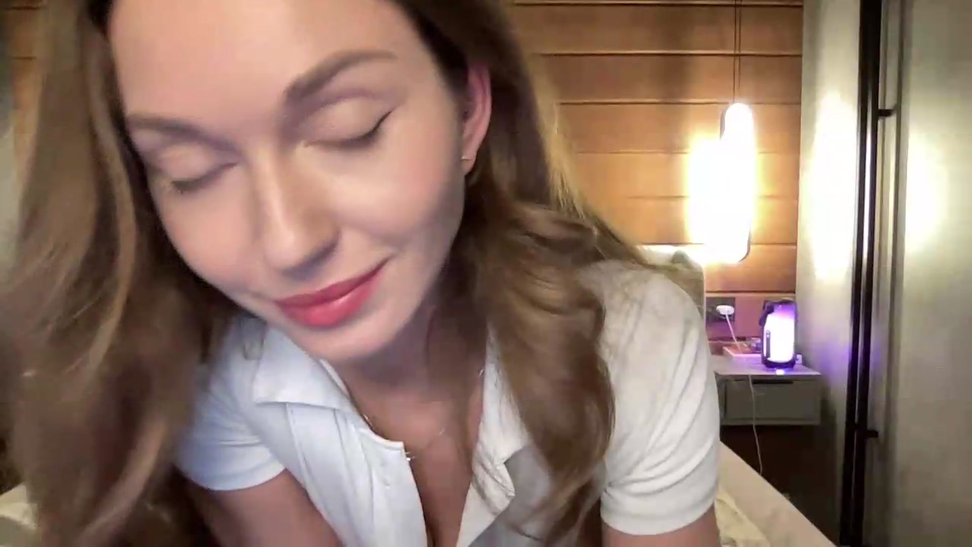 Gallery image thumbnail from UniiqueMilana's myfreecams stream on, 05/12/2026, 18:46 image 16 of 20
