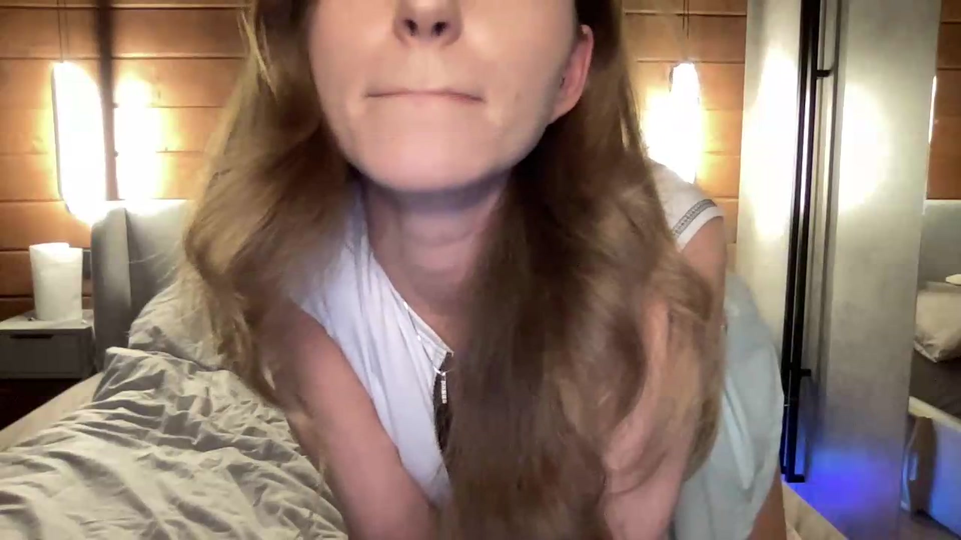 Gallery image thumbnail from UniiqueMilana's myfreecams stream on, 05/17/2026, 21:23 image 14 of 20