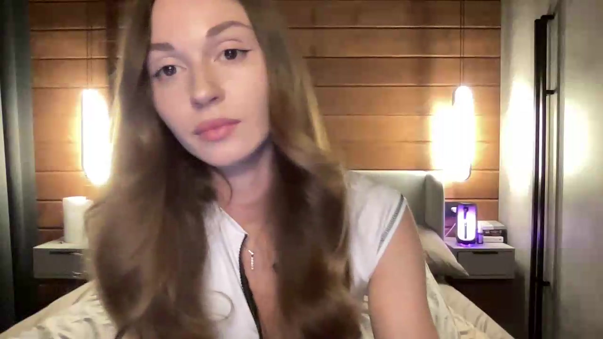 Gallery image thumbnail from UniiqueMilana's myfreecams stream on, 05/17/2026, 21:23 image 2 of 20