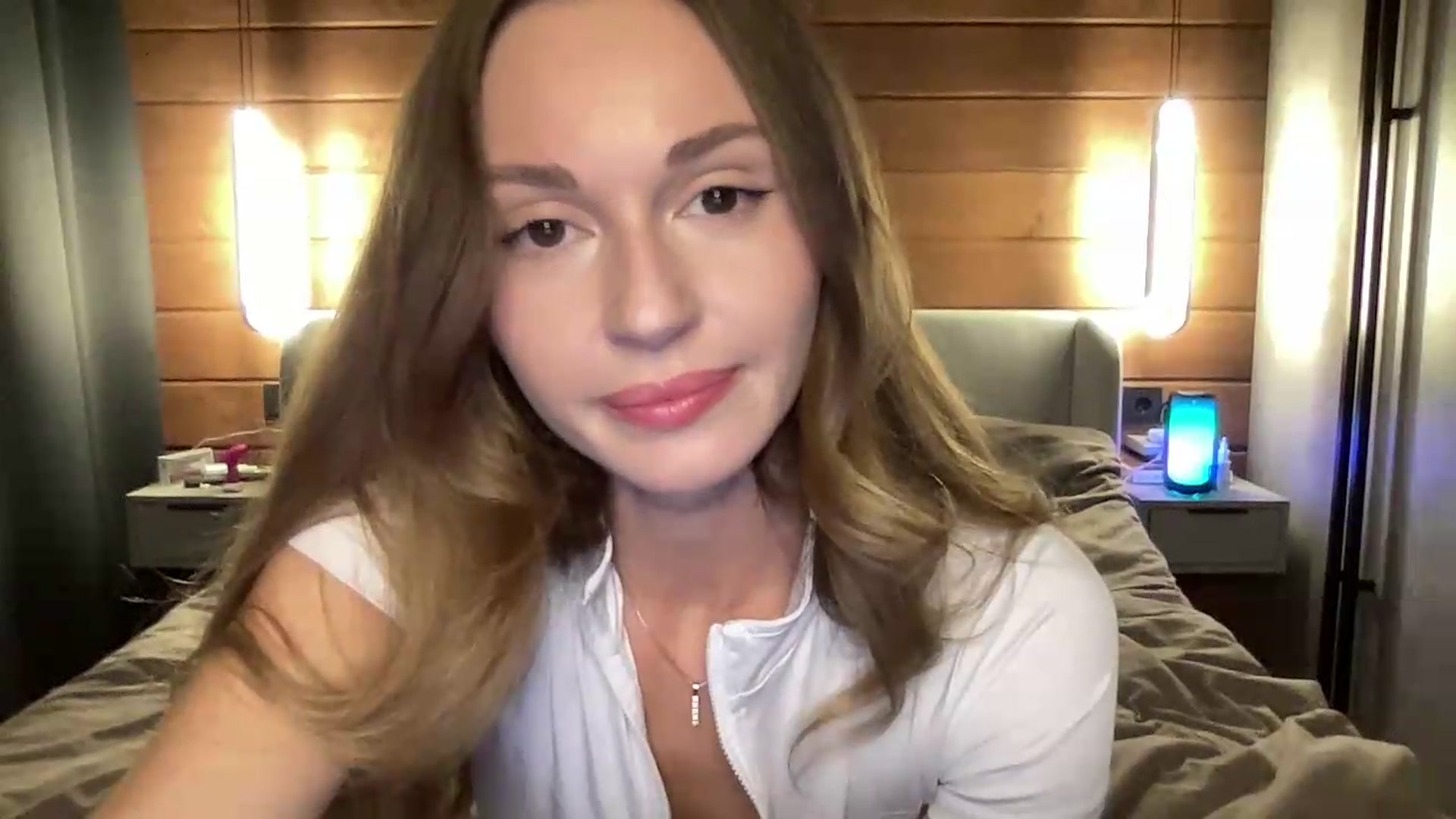 Gallery image thumbnail from UniiqueMilana's myfreecams stream on, 06/21/2026, 18:54 image 11 of 20
