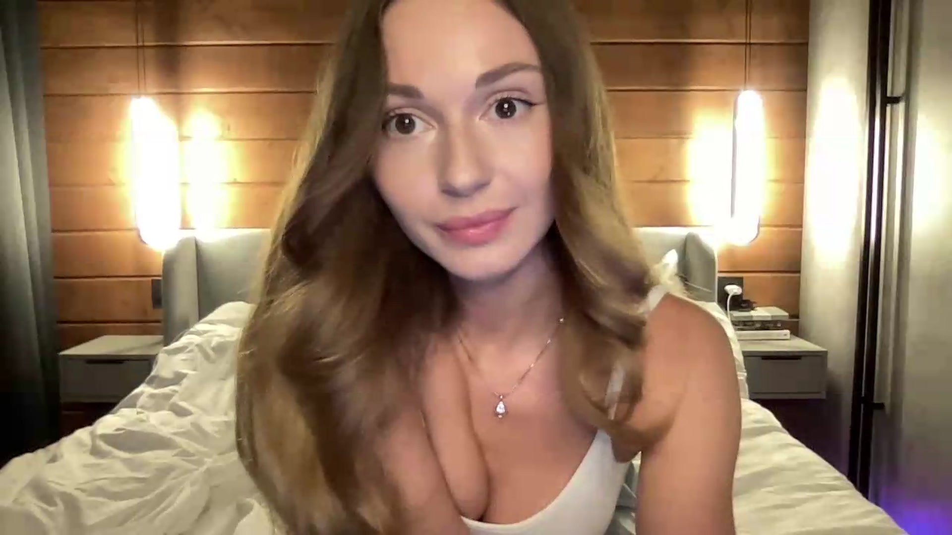 Gallery image thumbnail from UniiqueMilana's myfreecams stream on, 06/26/2026, 19:24 image 6 of 20
