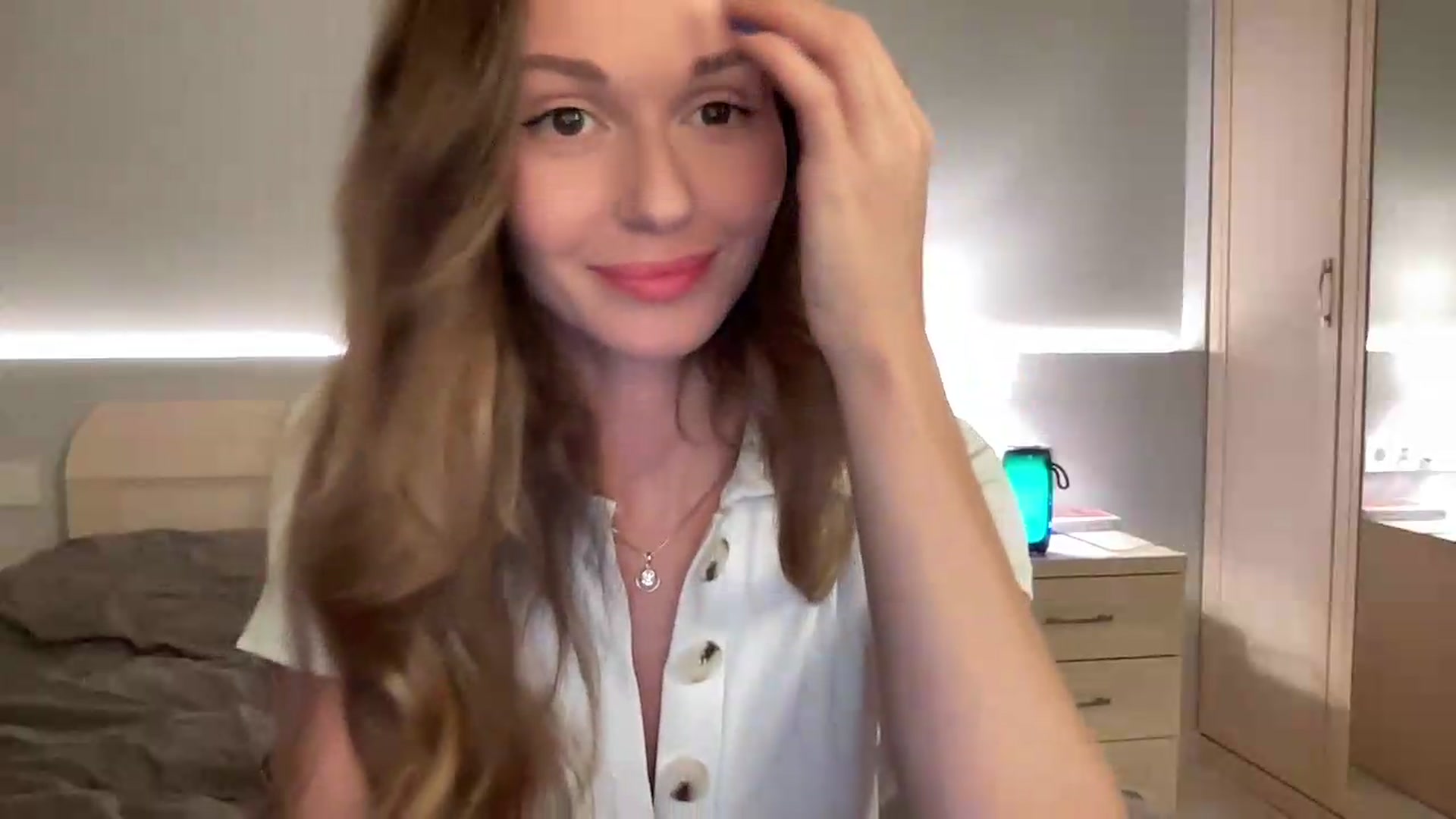 Gallery image thumbnail from UniiqueMilana's myfreecams stream on, 08/25/2026, 19:55 image 7 of 20