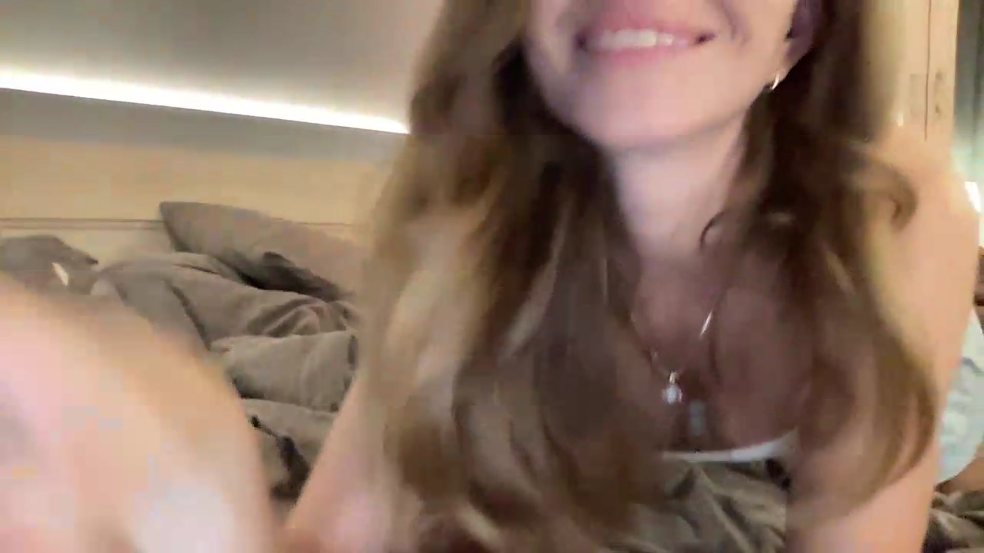 Gallery image thumbnail from UniiqueMilana's myfreecams stream on, 09/09/2026, 19:26 image 19 of 20