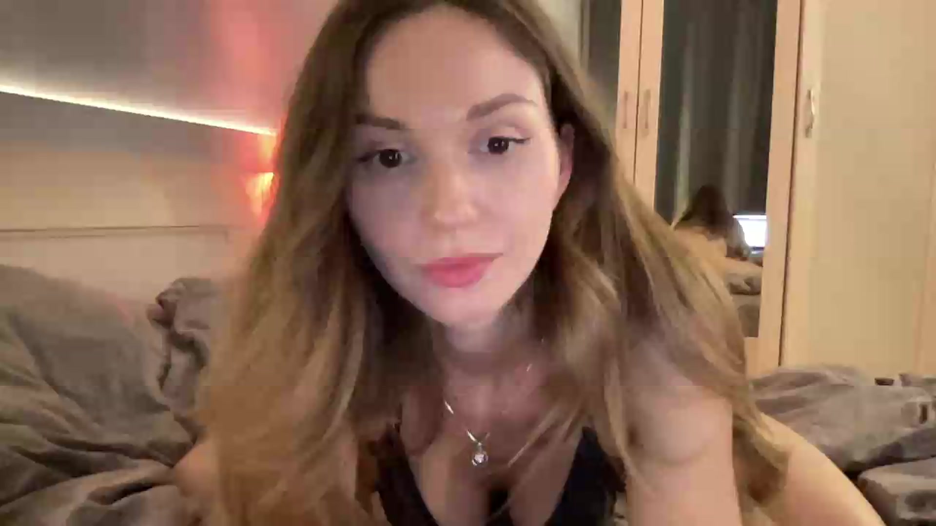 Gallery image thumbnail from UniiqueMilana's myfreecams stream on, 09/12/2026, 20:27 image 1 of 20