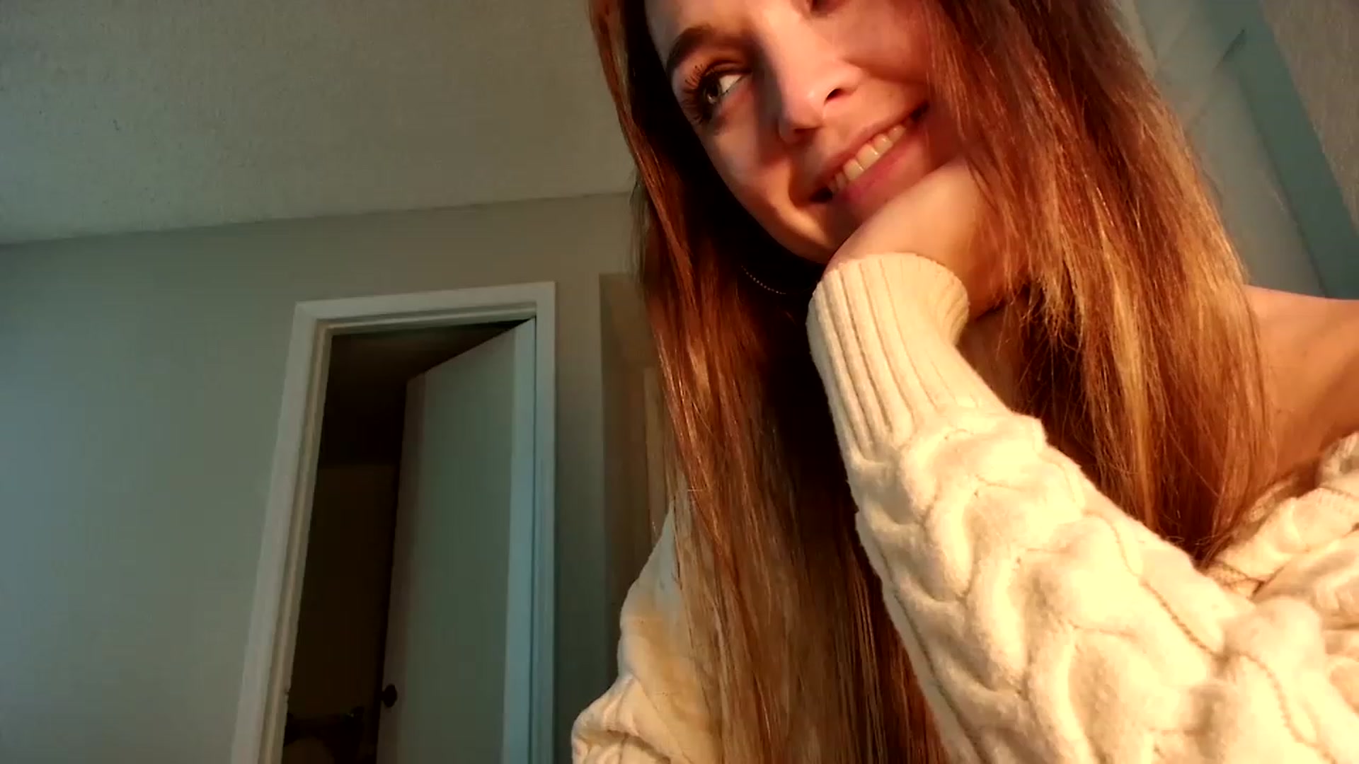Gallery image thumbnail from UniqueAnita1's myfreecams stream on, 12/11/2022, 08:20 image 3 of 20