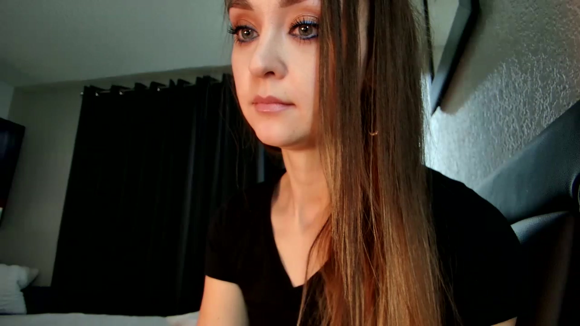Gallery image thumbnail from UniqueAnita1's myfreecams stream on, 01/05/2023, 06:21 image 3 of 20