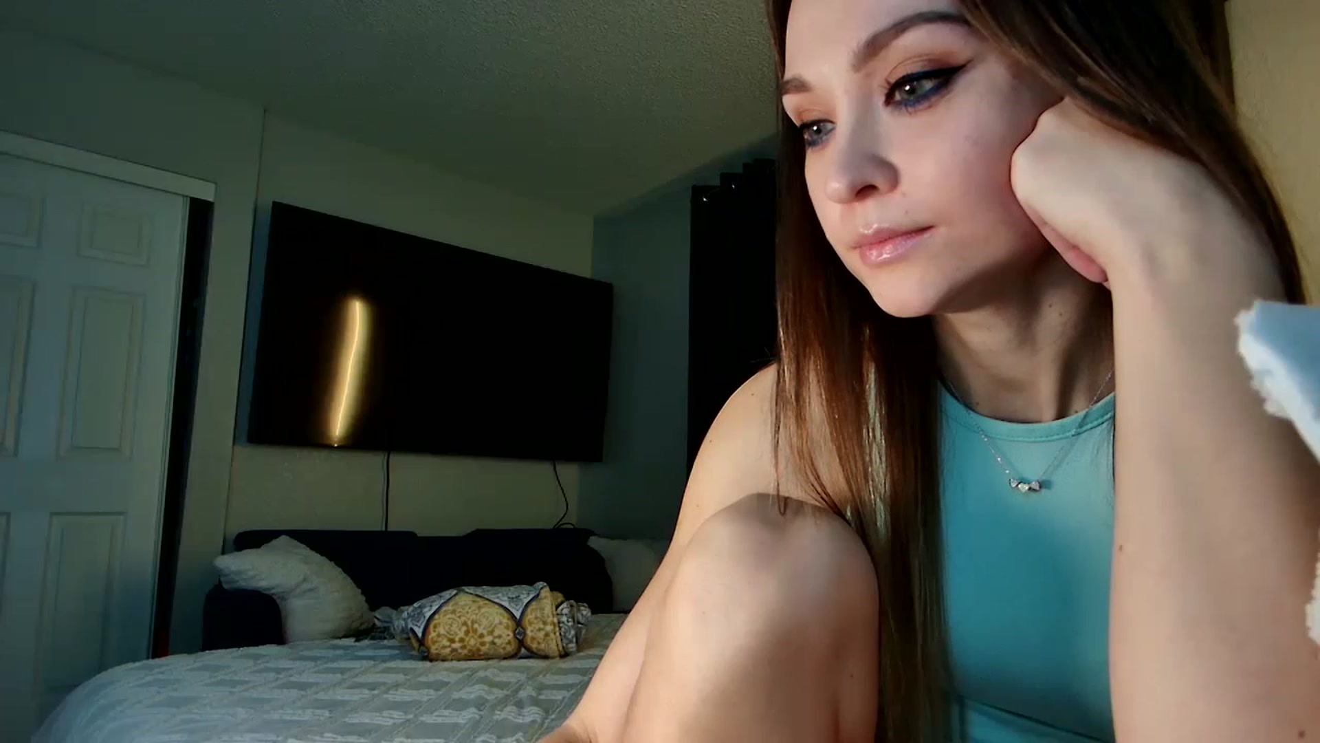 Gallery image thumbnail from UniqueAnita1's myfreecams stream on, 01/23/2023, 04:21 image 13 of 20
