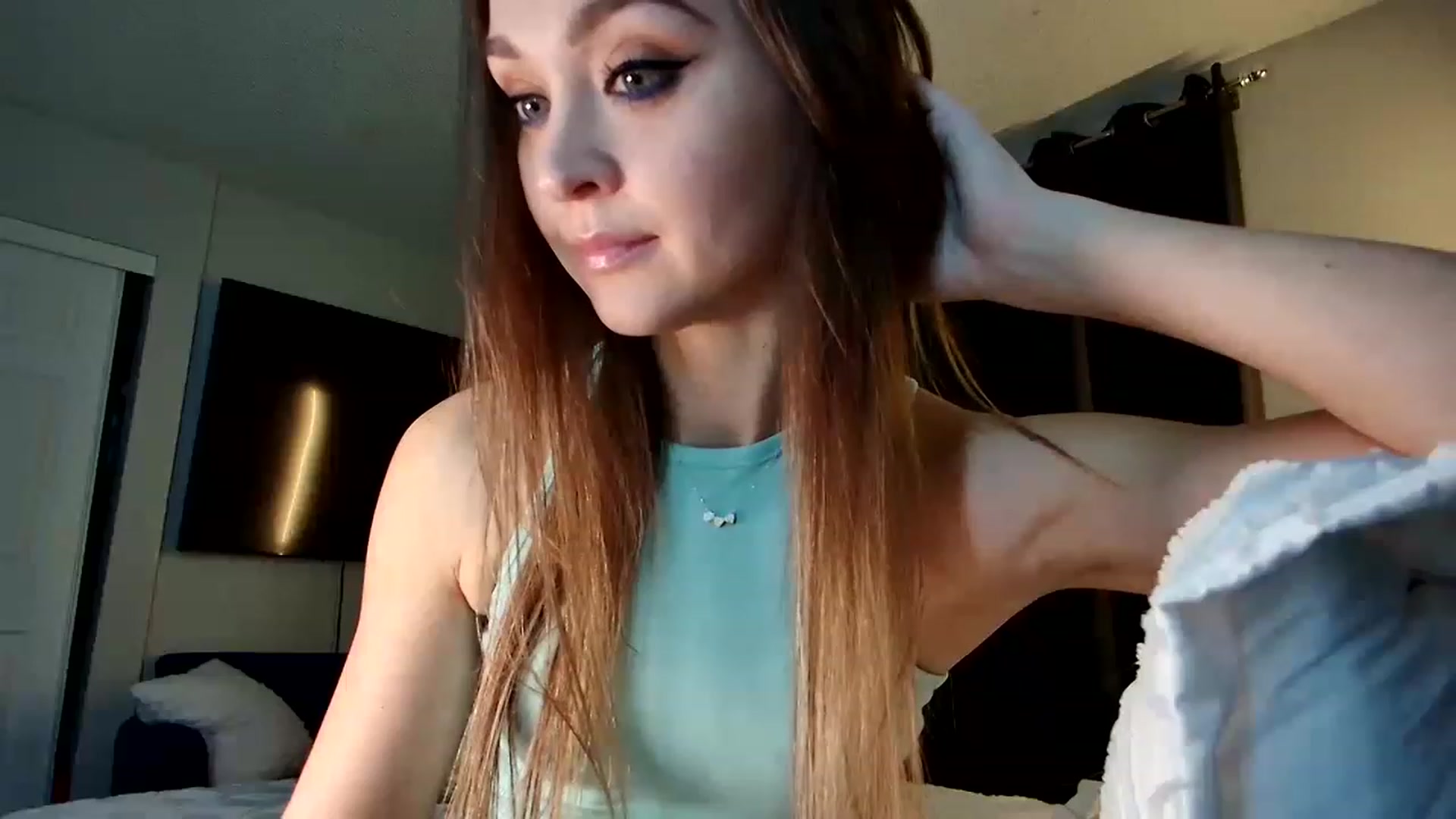 Gallery image thumbnail from UniqueAnita1's myfreecams stream on, 01/23/2023, 04:21 image 1 of 20