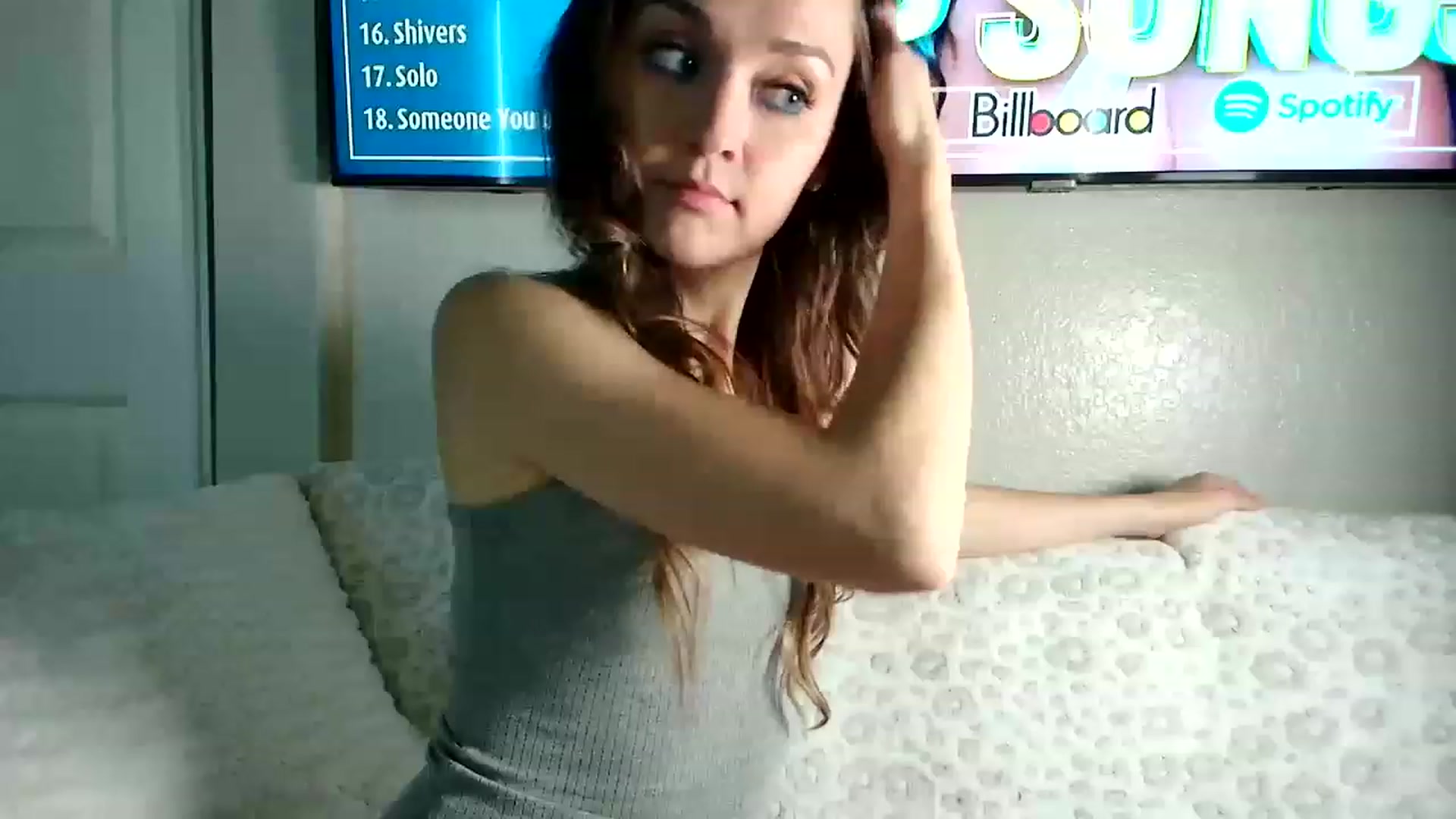 Gallery image thumbnail from UniqueAnita1's myfreecams stream on, 02/02/2023, 06:18 image 4 of 20
